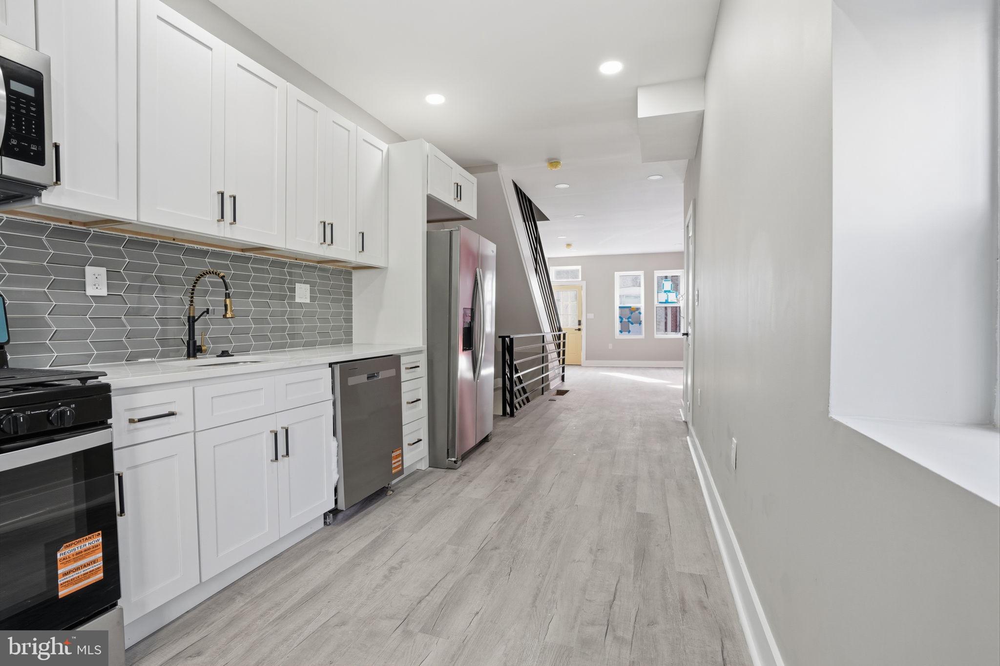 LOWER MOYAMENSING - Residential