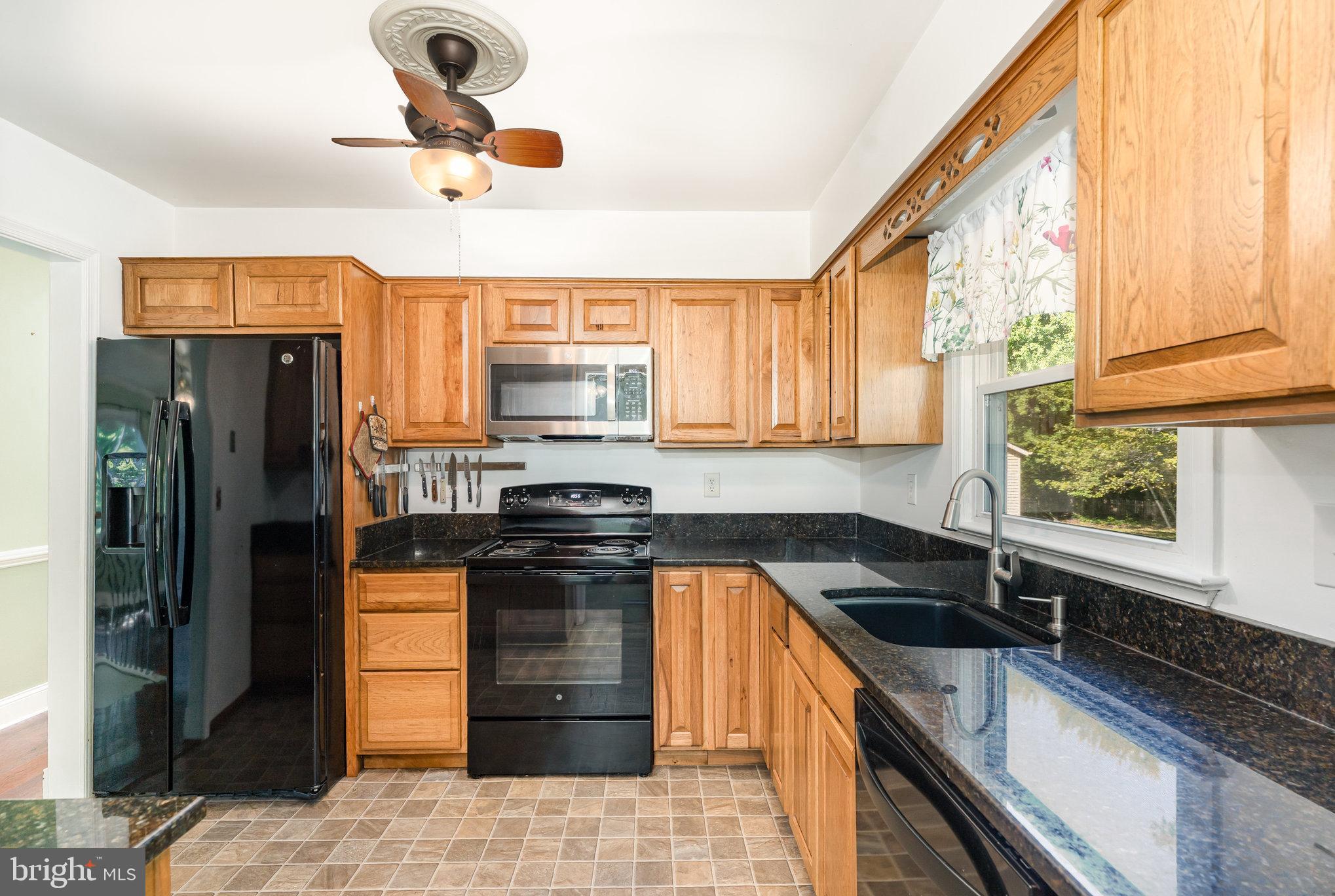 QUEEN'S MILL - Residential