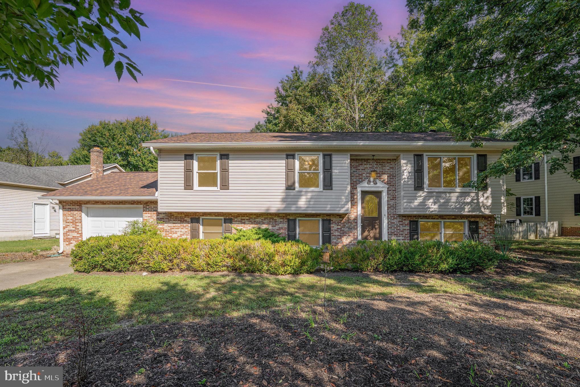 QUEEN'S MILL - Residential