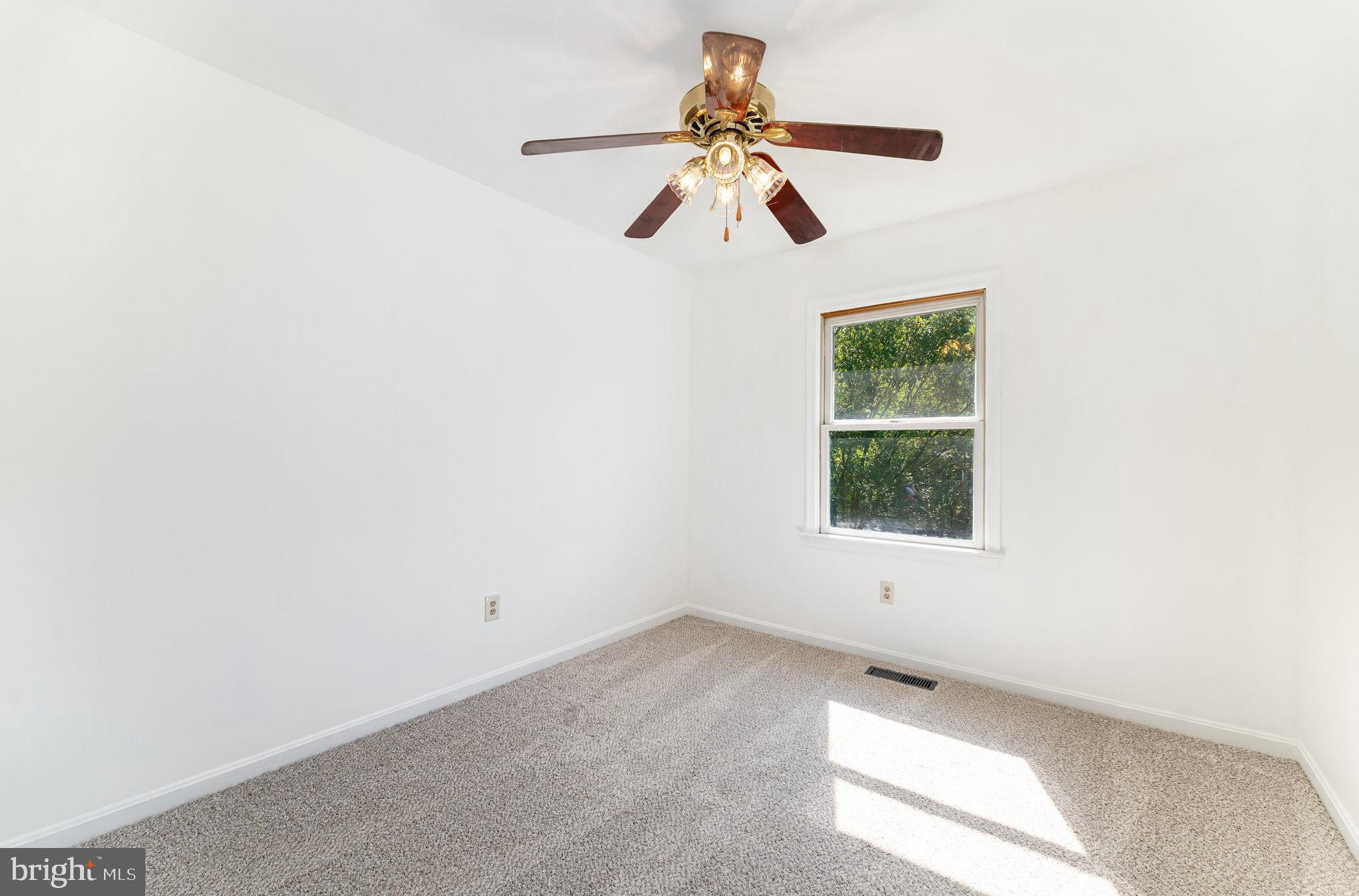 QUEEN'S MILL - Residential