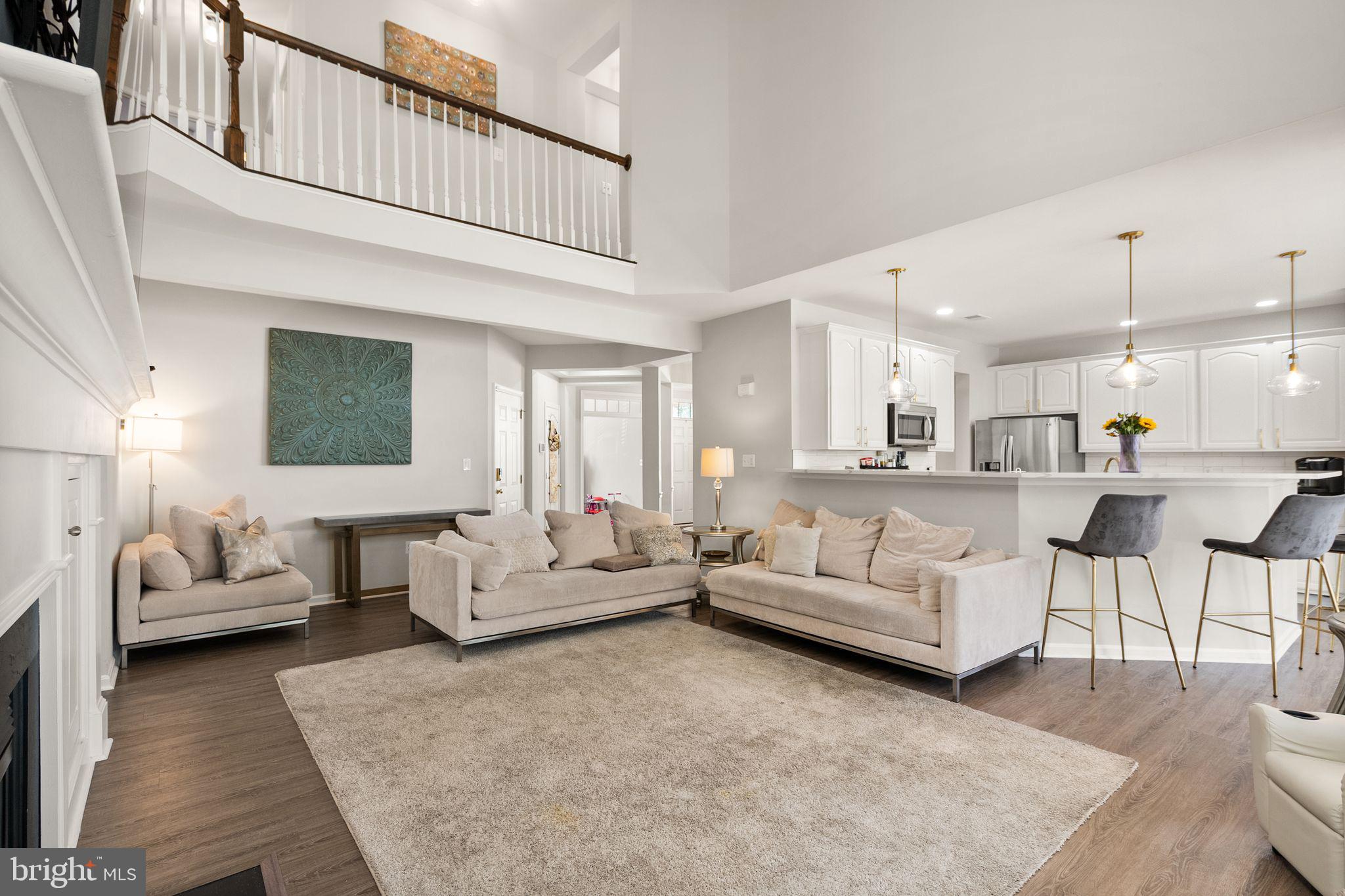 LORTON TOWN CNTR LANDBAY - Residential