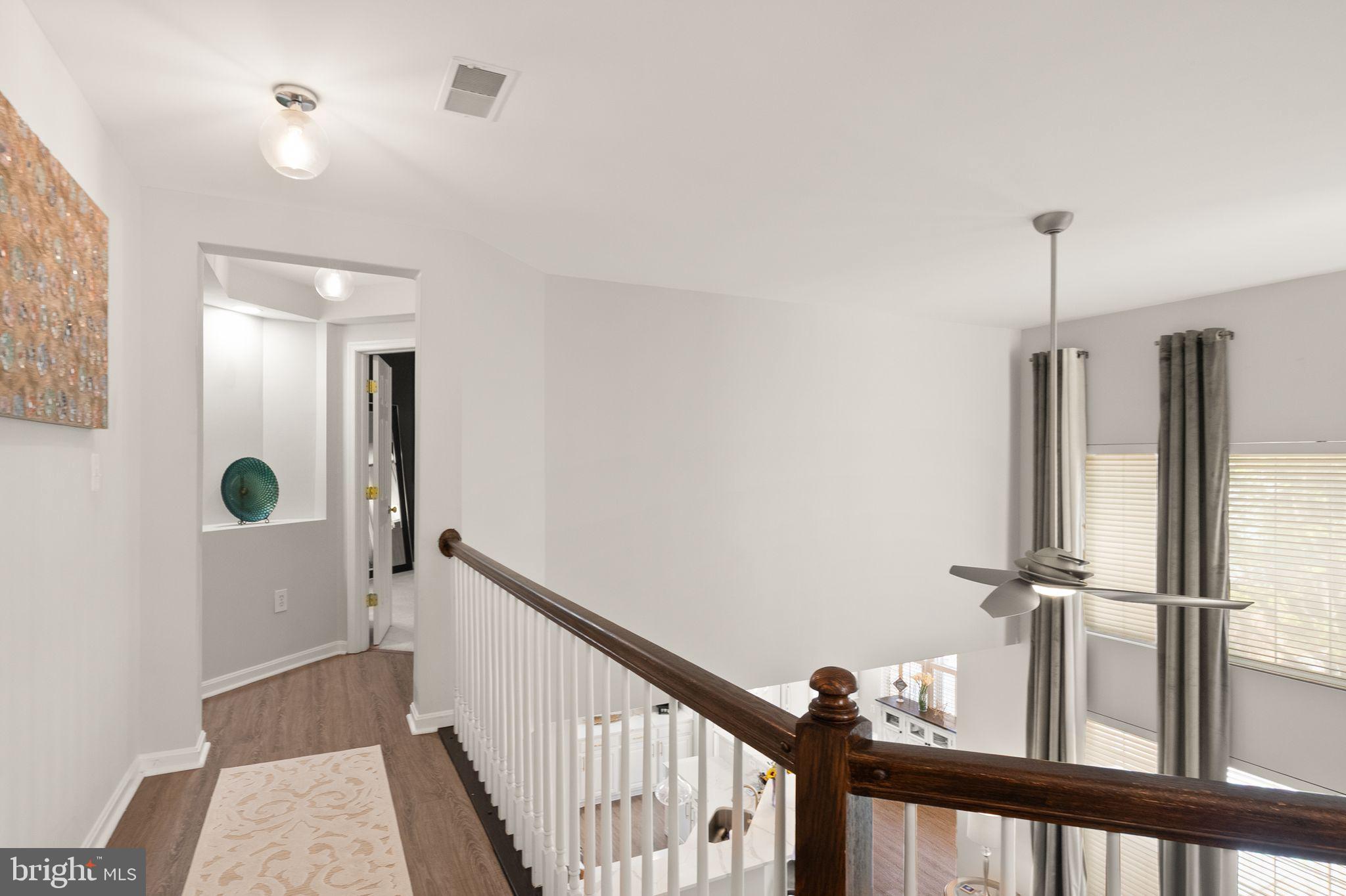 LORTON TOWN CNTR LANDBAY - Residential