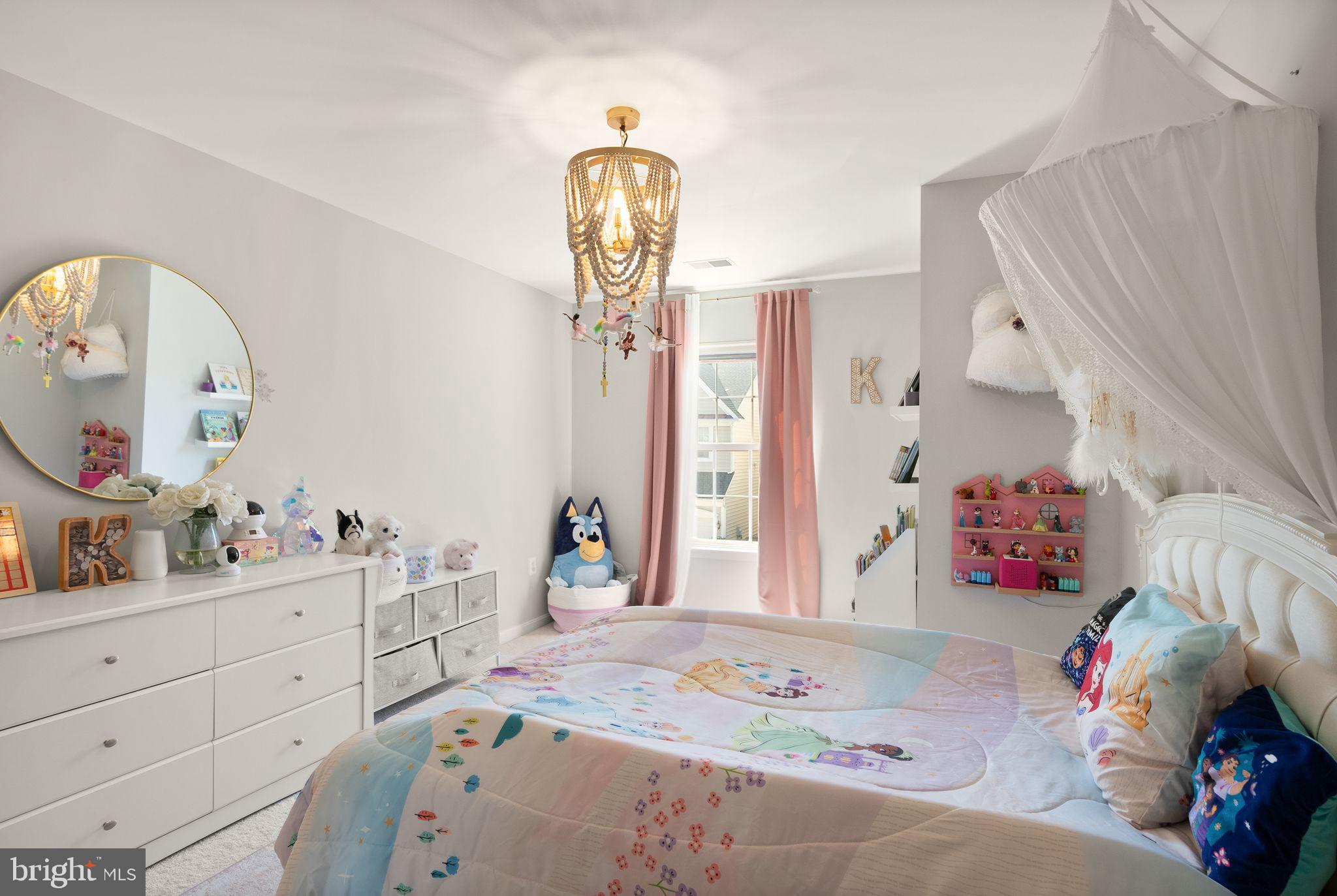 LORTON TOWN CNTR LANDBAY - Residential