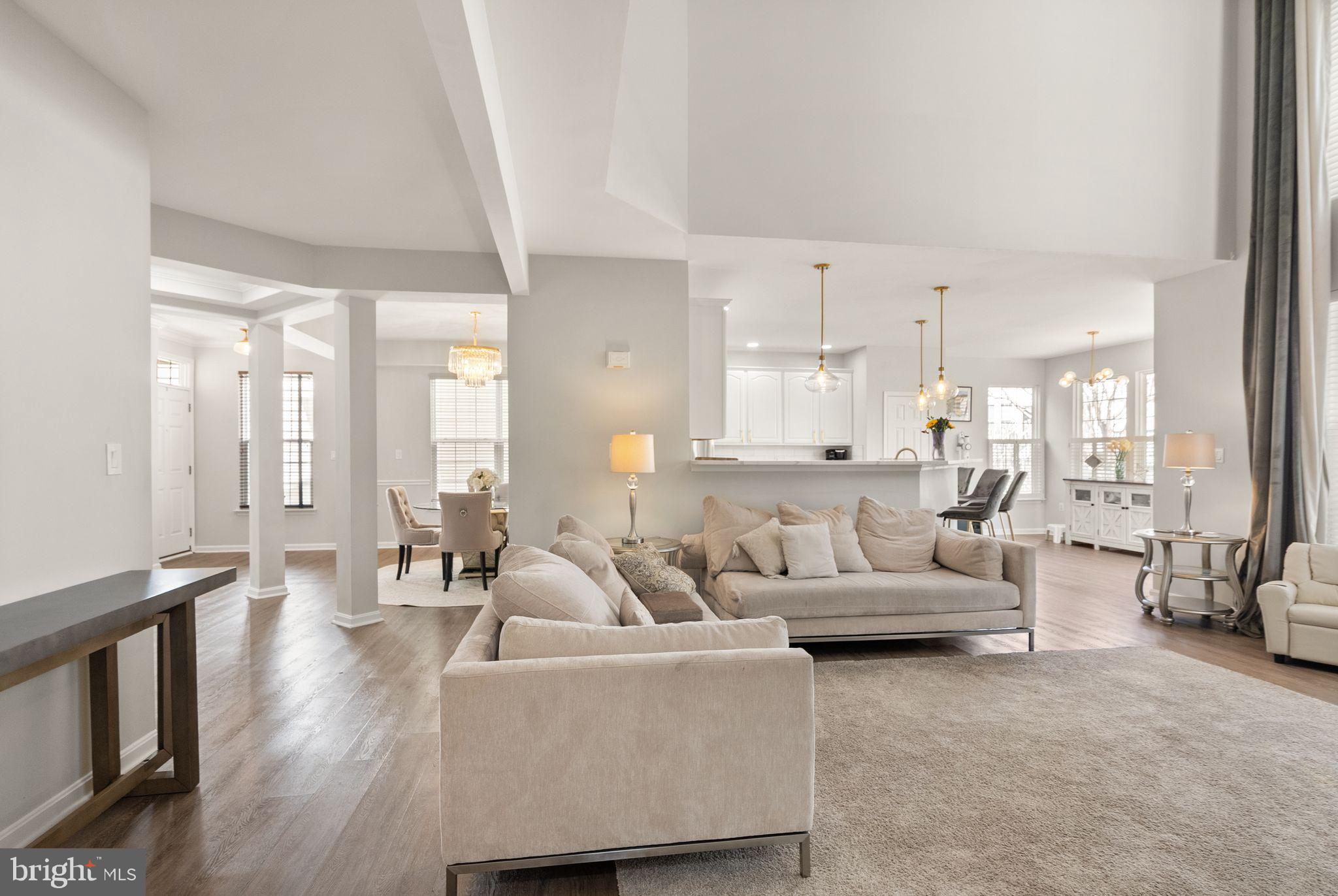 LORTON TOWN CNTR LANDBAY - Residential