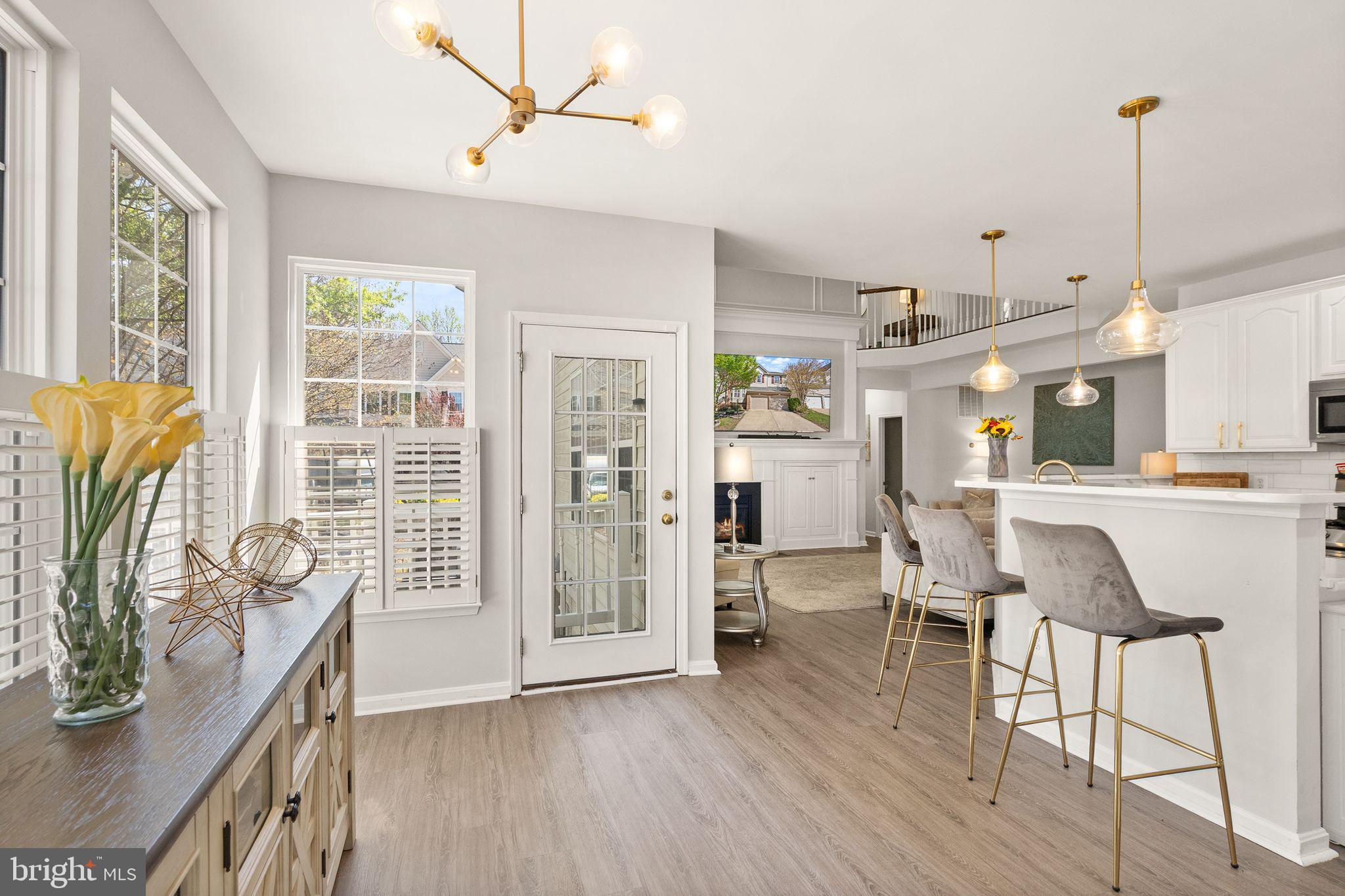 LORTON TOWN CNTR LANDBAY - Residential