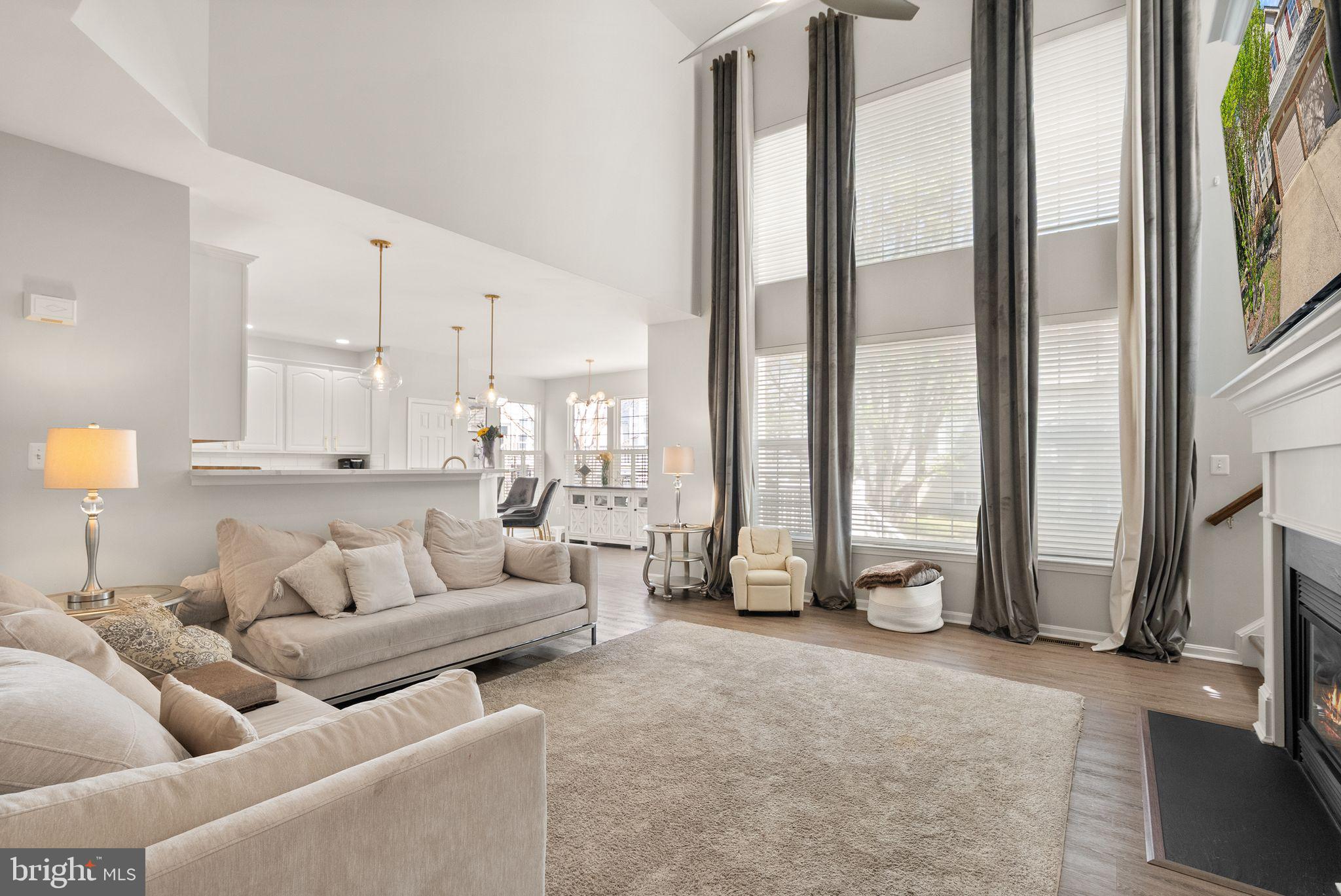 LORTON TOWN CNTR LANDBAY - Residential