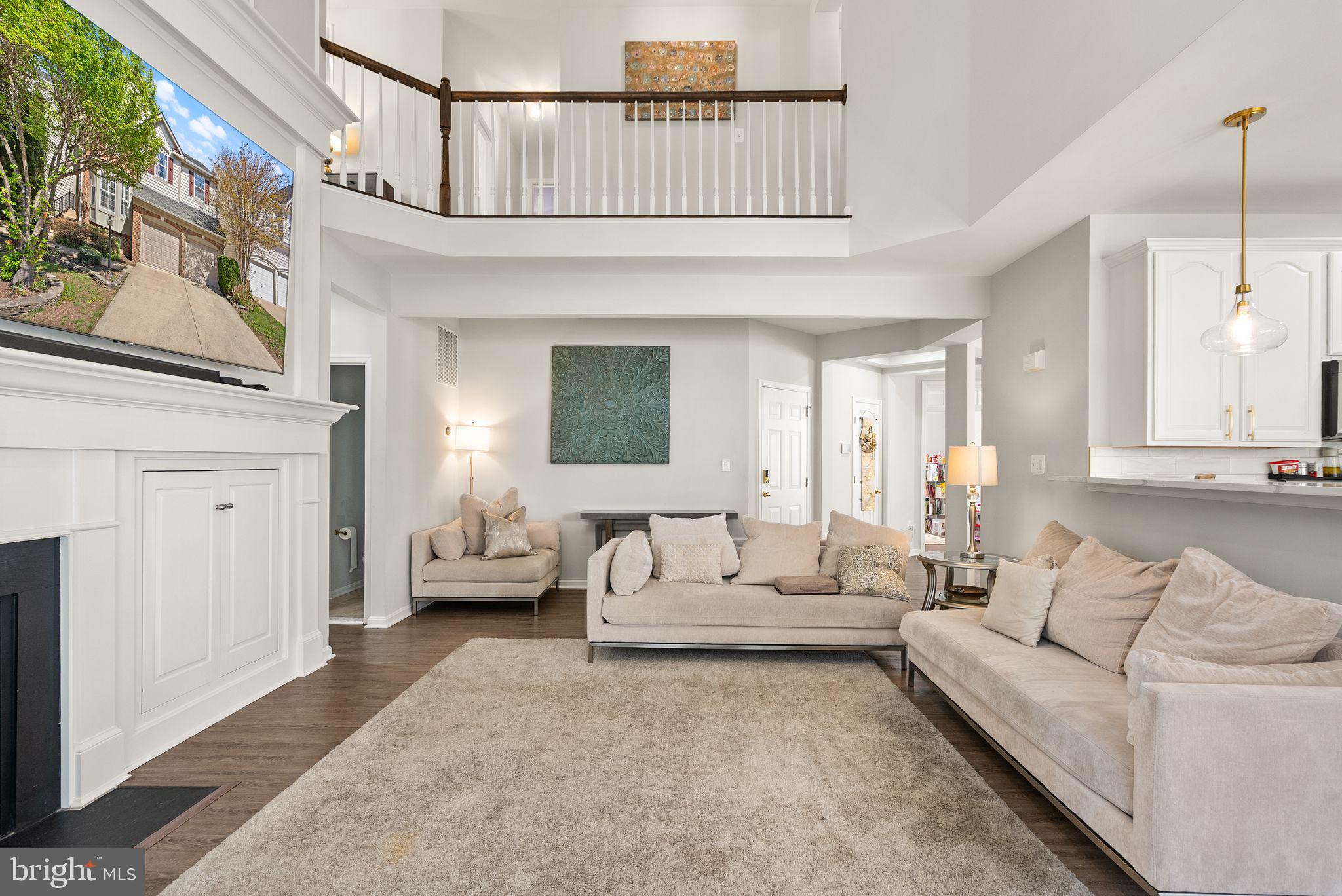 LORTON TOWN CNTR LANDBAY - Residential