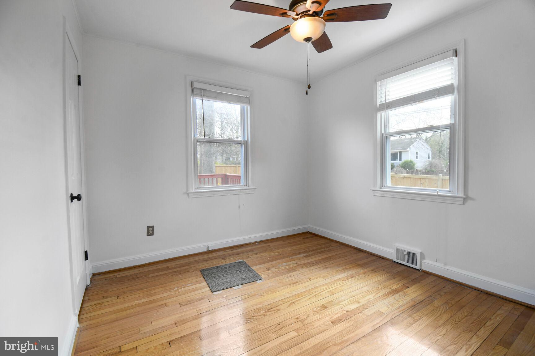 BERWYN HEIGHTS - Residential