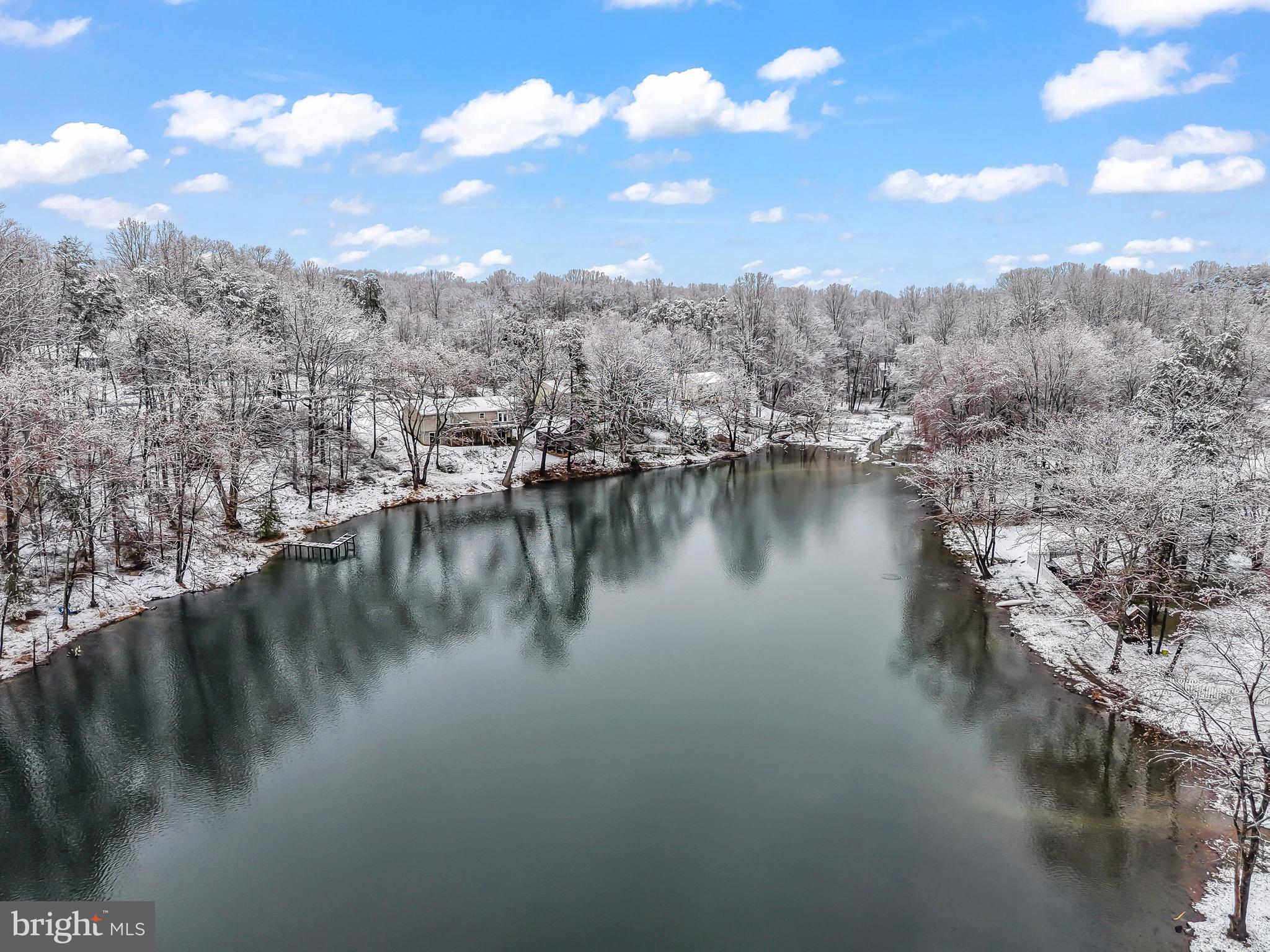 HIDDEN LAKE - Residential