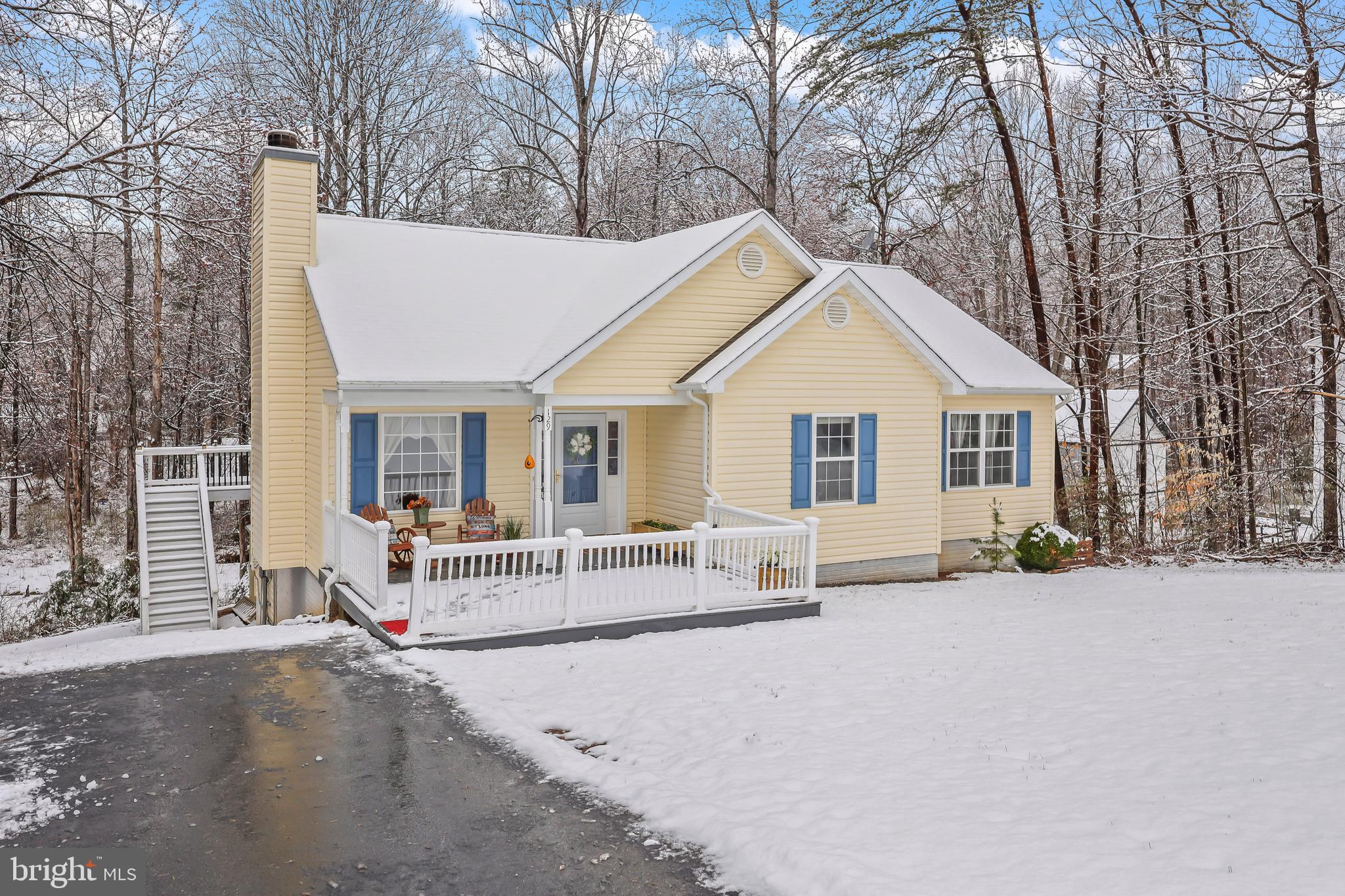 HIDDEN LAKE - Residential