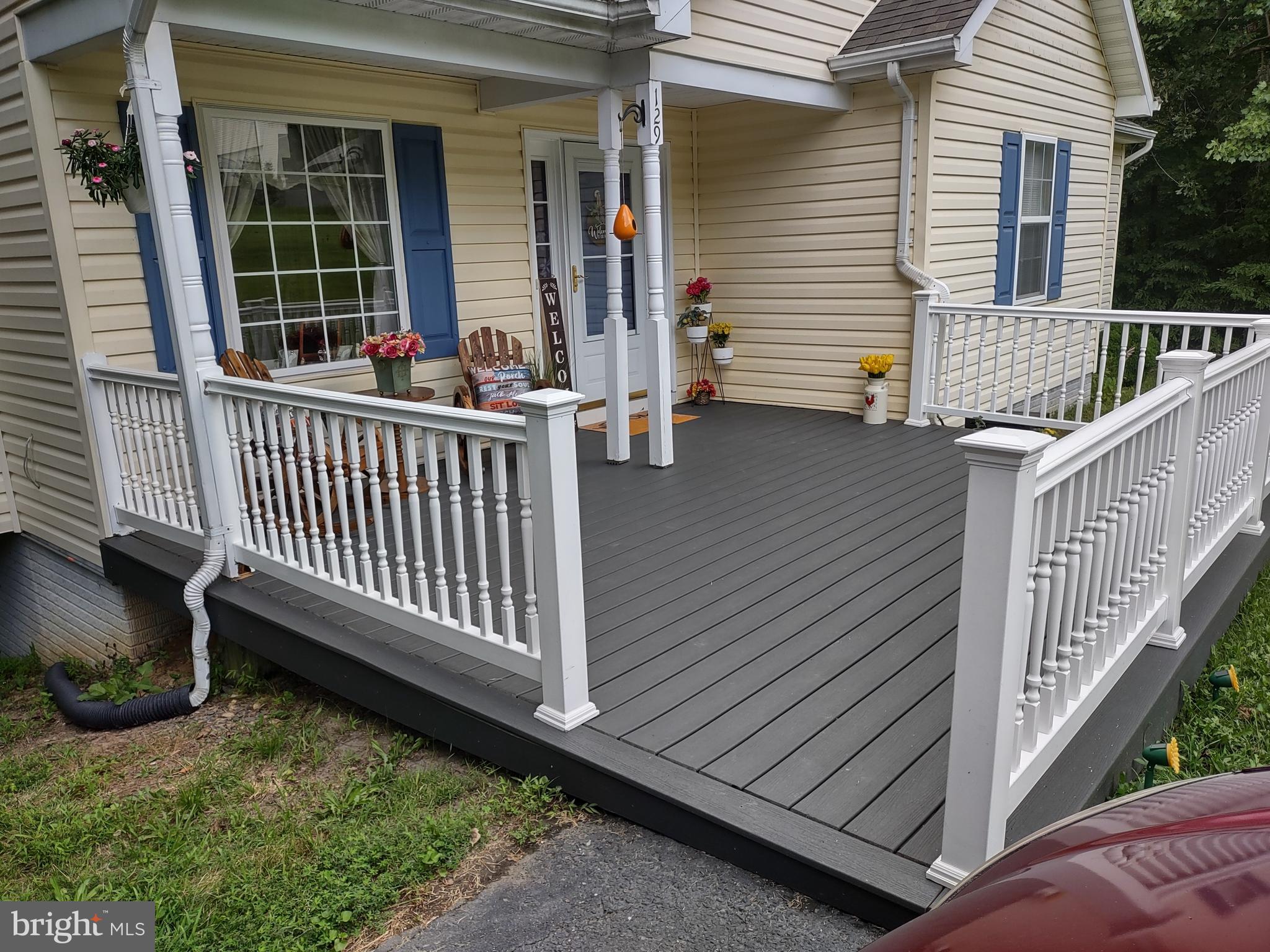 HIDDEN LAKE - Residential