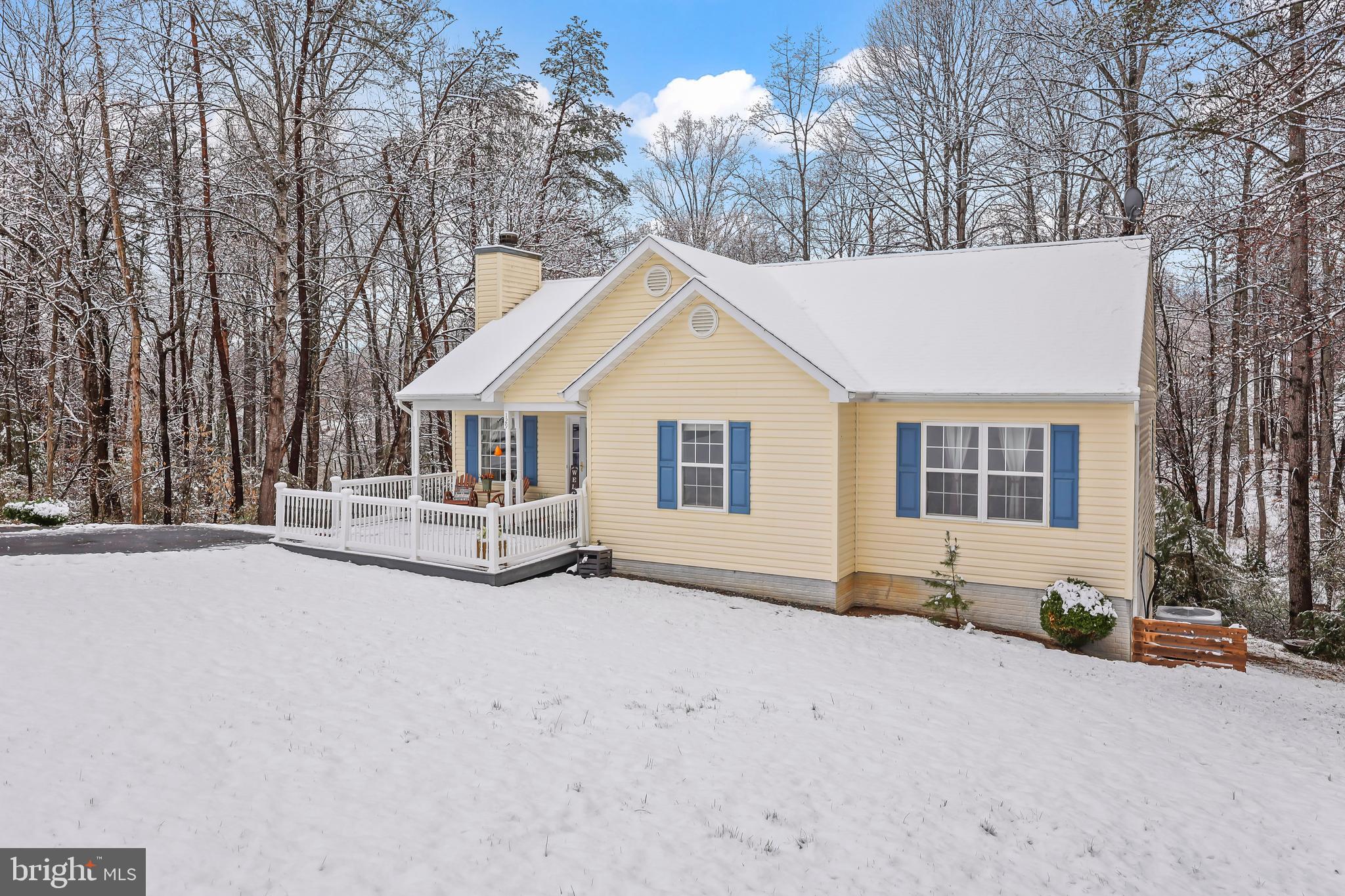 HIDDEN LAKE - Residential