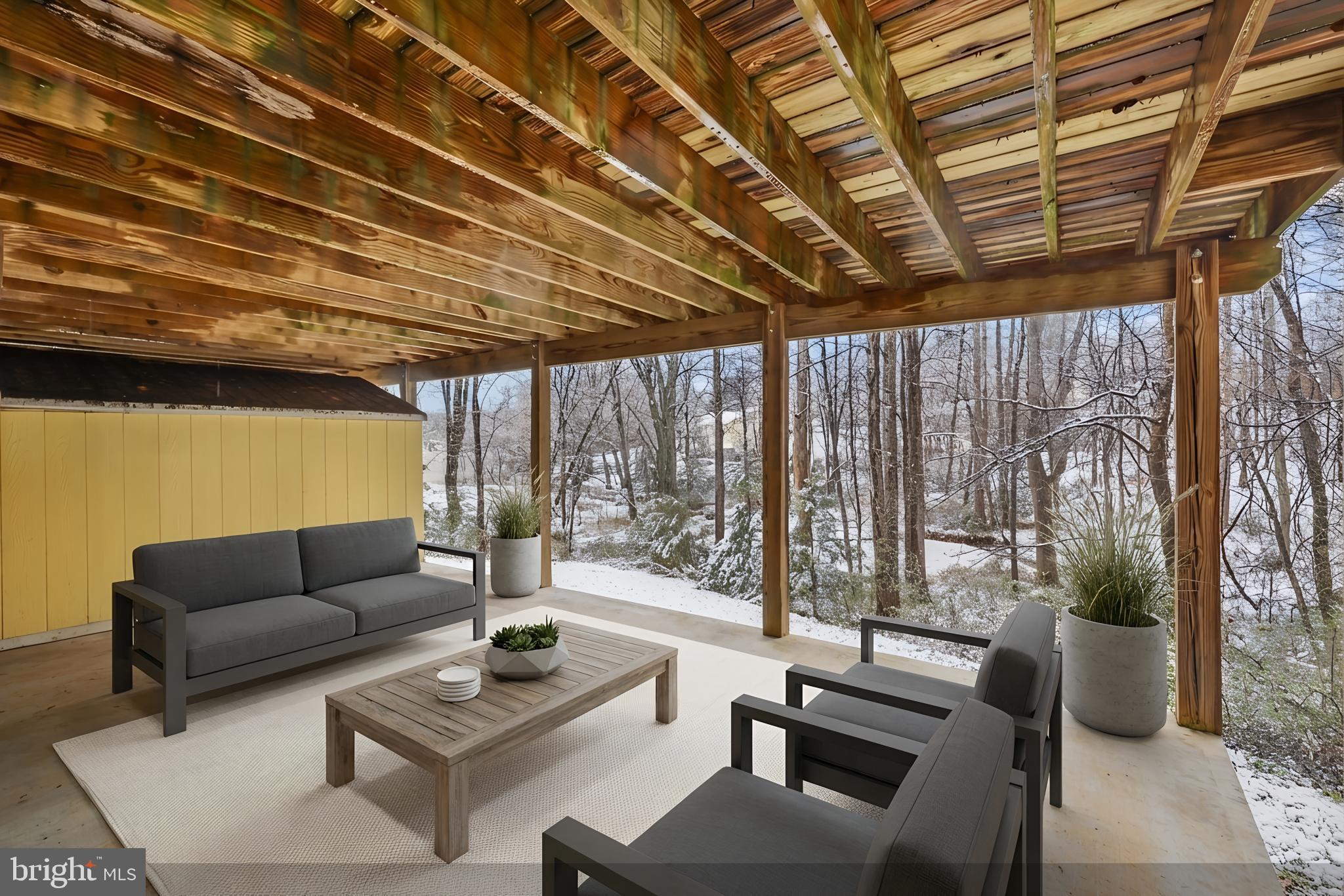 HIDDEN LAKE - Residential