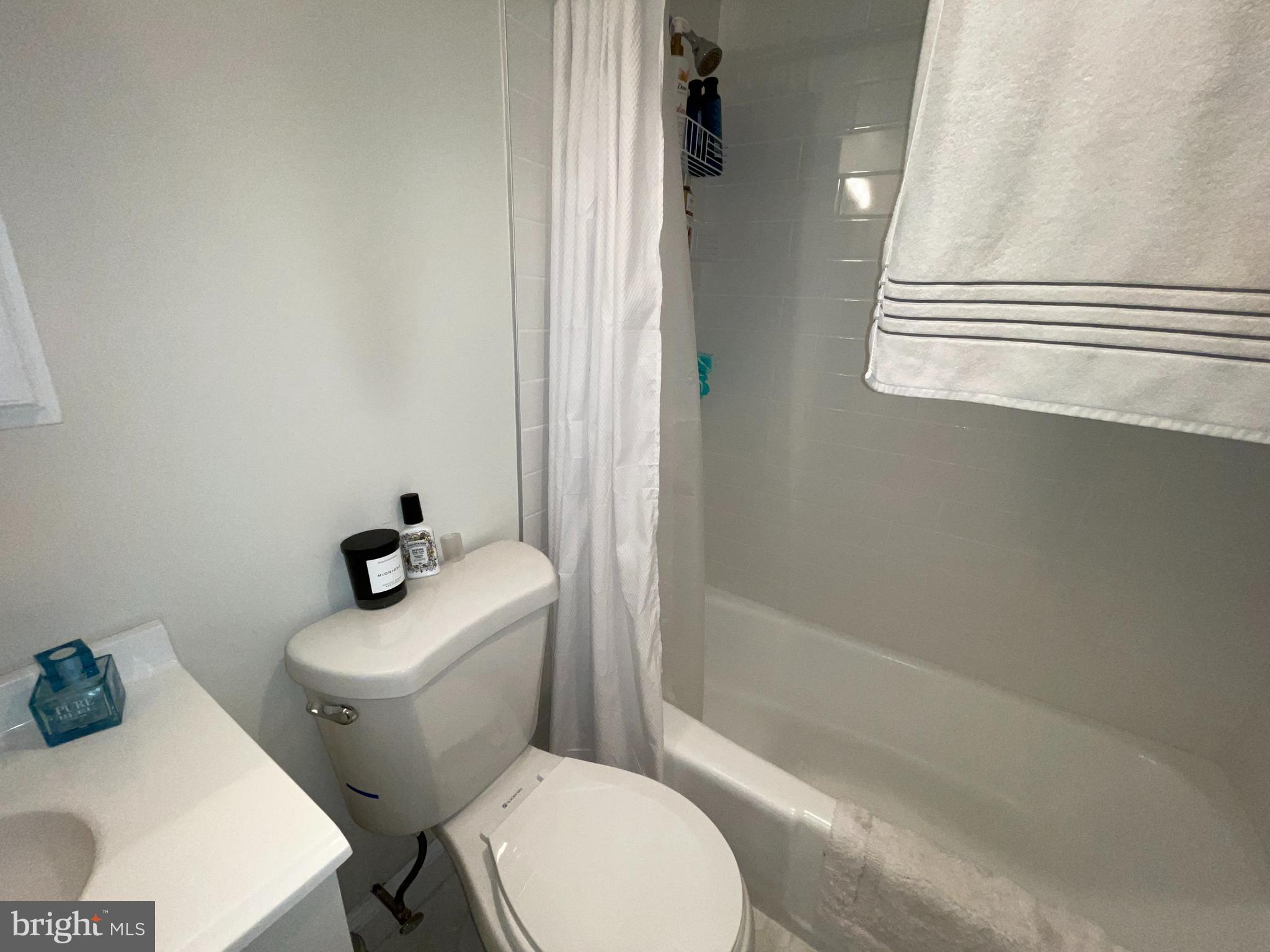 RITTENHOUSE SQUARE - Residential Lease