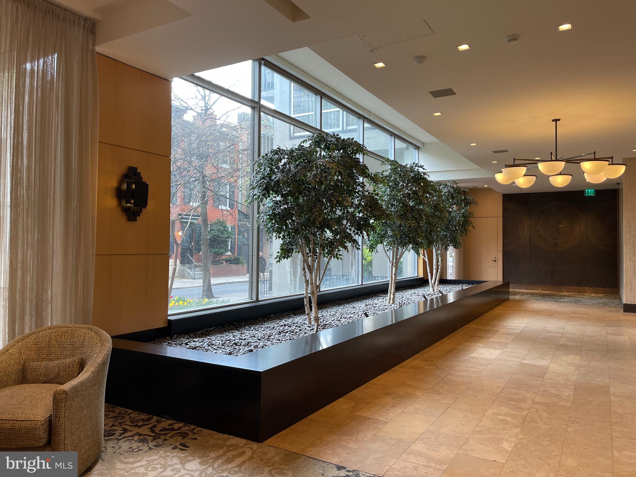 RITTENHOUSE SQUARE - Residential Lease