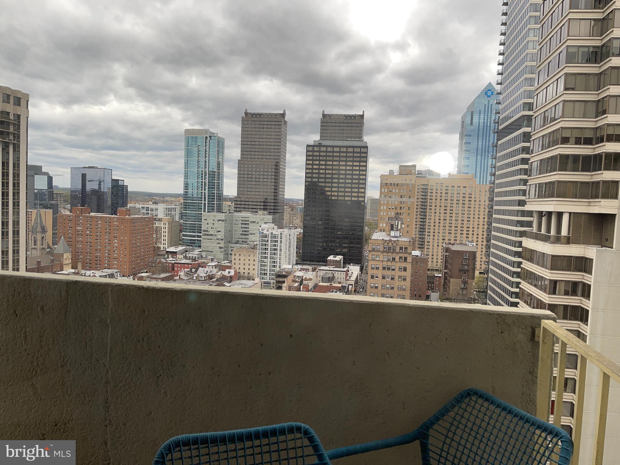 RITTENHOUSE SQUARE - Residential Lease