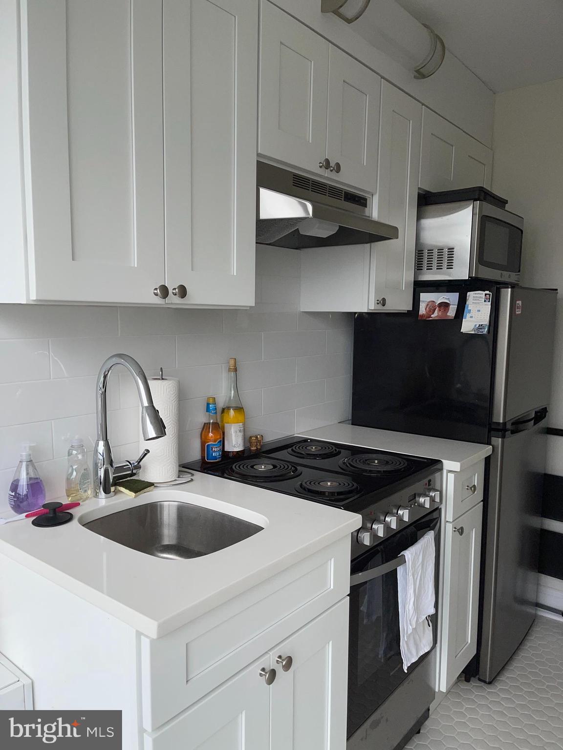 RITTENHOUSE SQUARE - Residential Lease