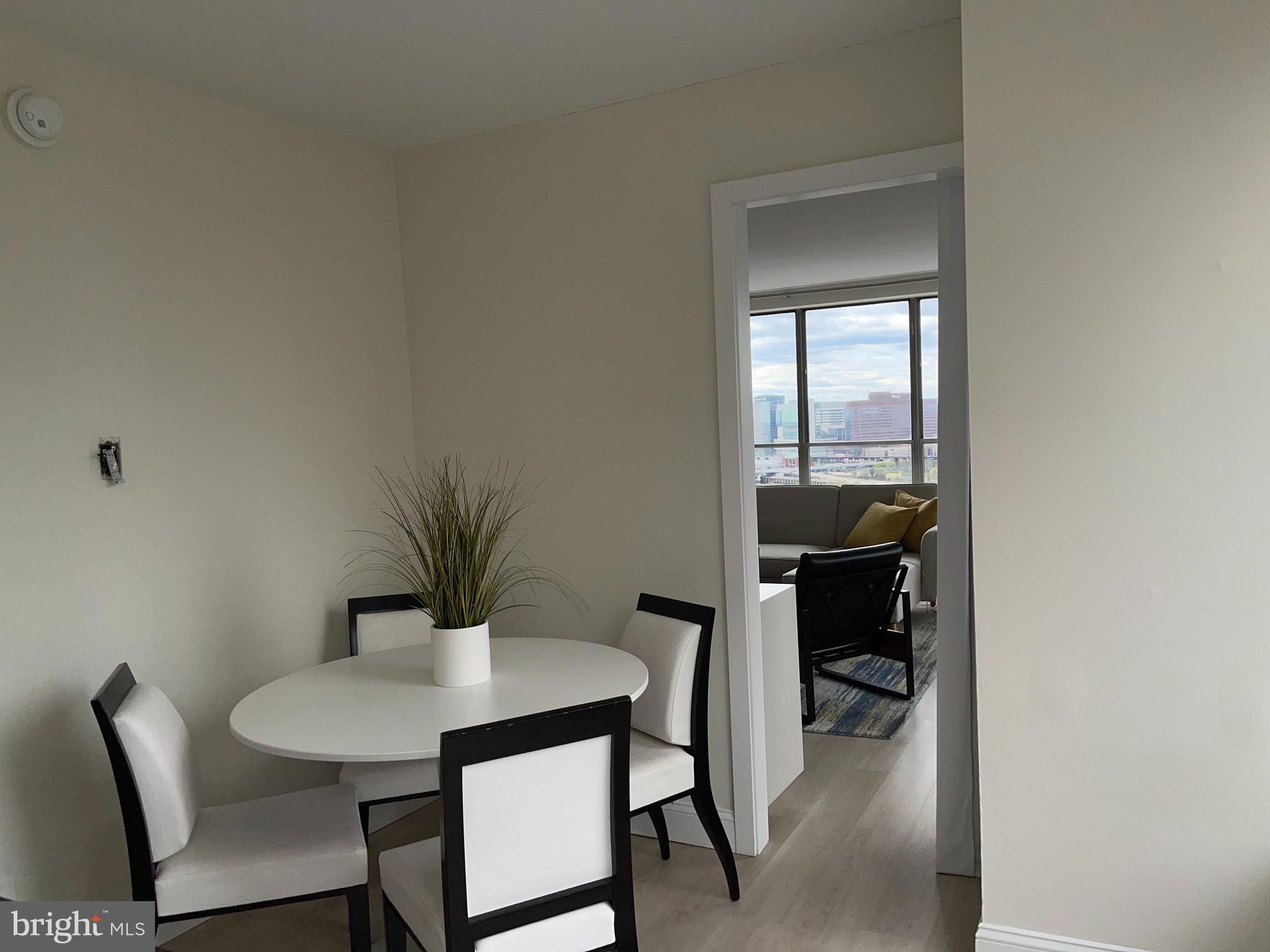 RITTENHOUSE SQUARE - Residential Lease