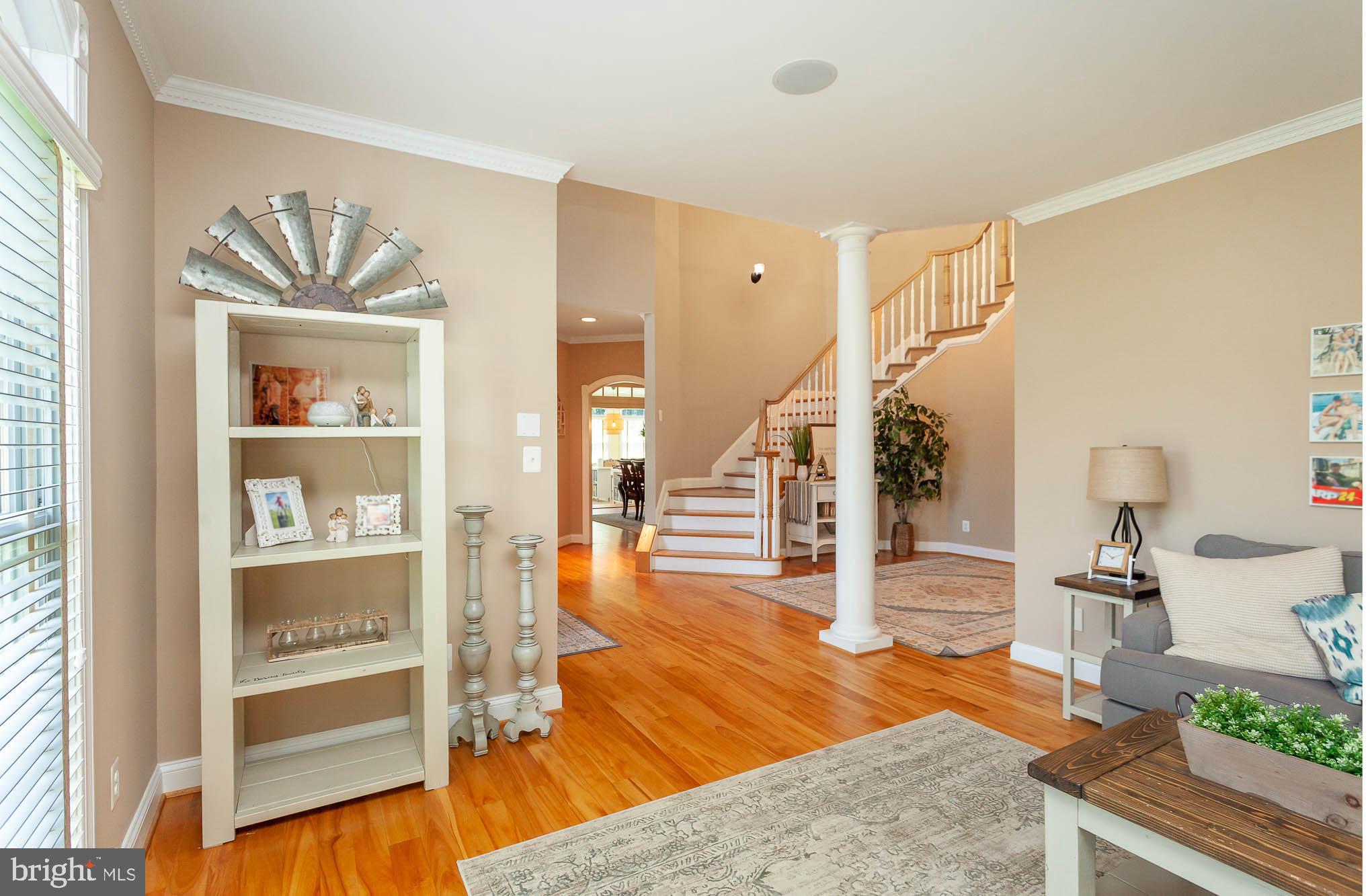 REGENTS RIDGE - Residential