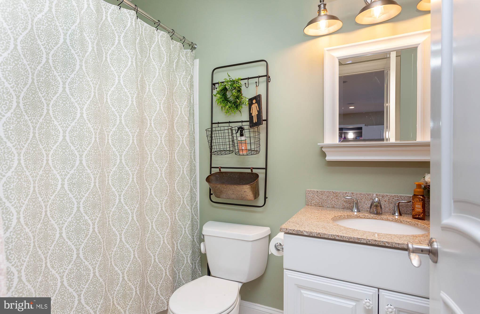 REGENTS RIDGE - Residential