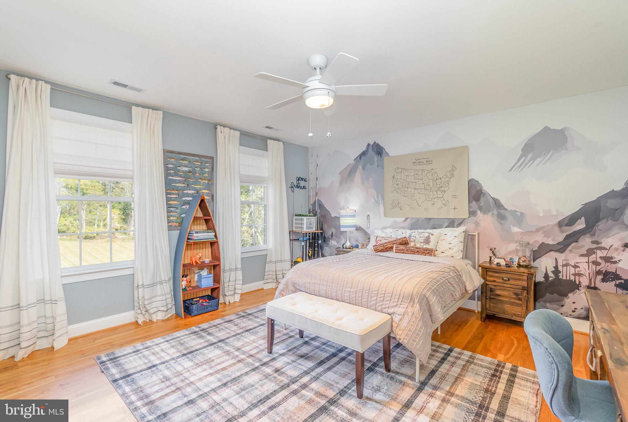 REGENTS RIDGE - Residential