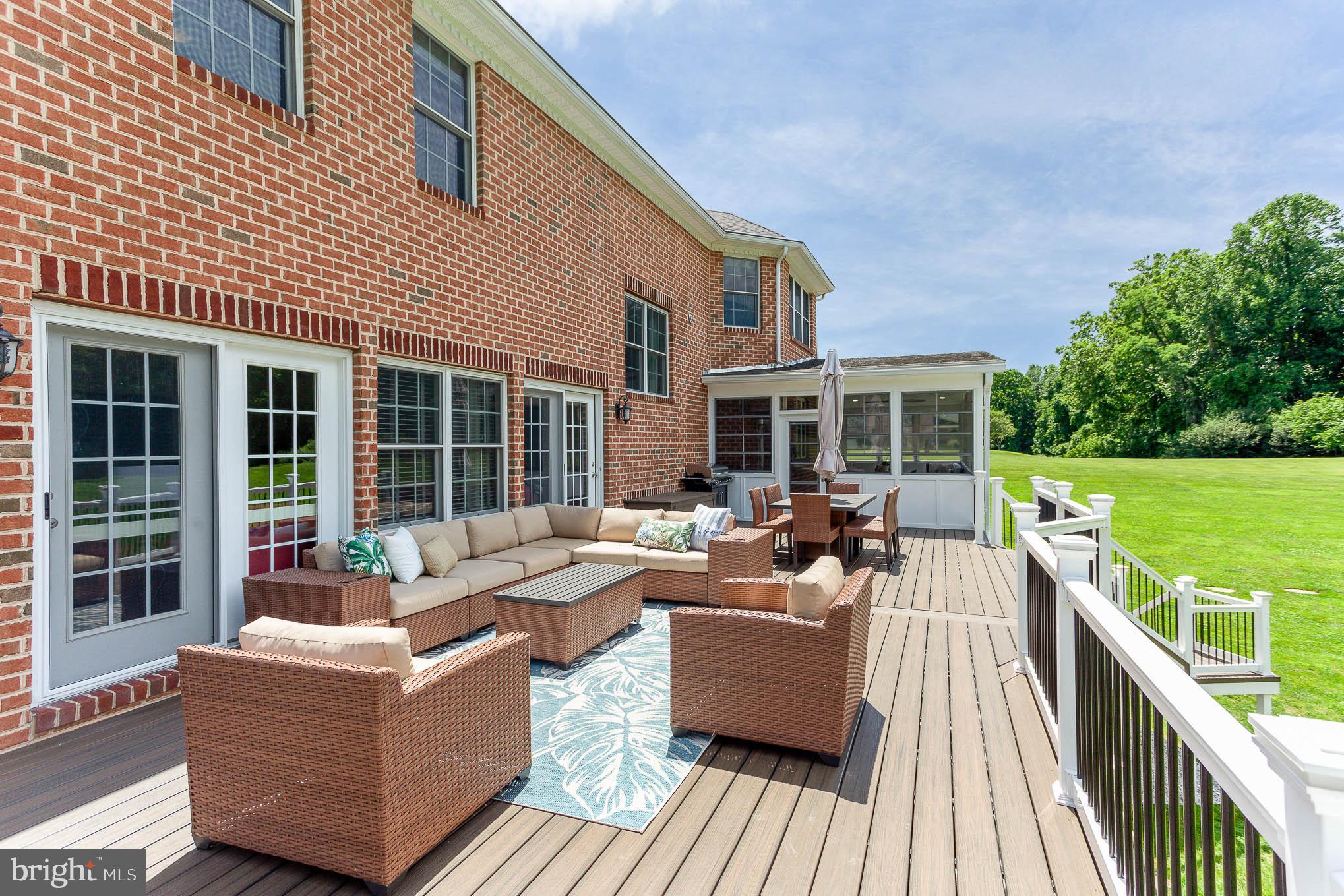 REGENTS RIDGE - Residential