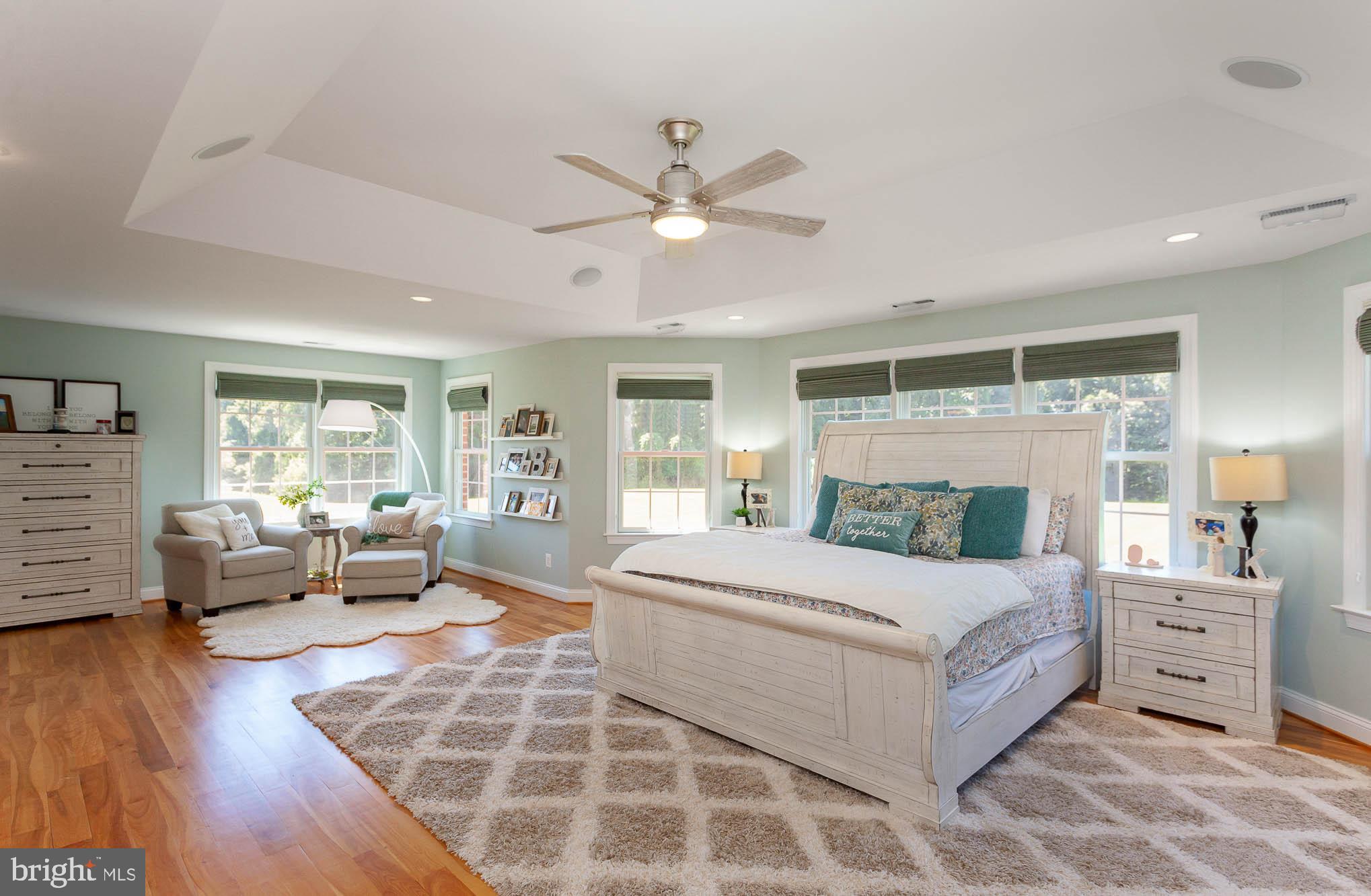 REGENTS RIDGE - Residential