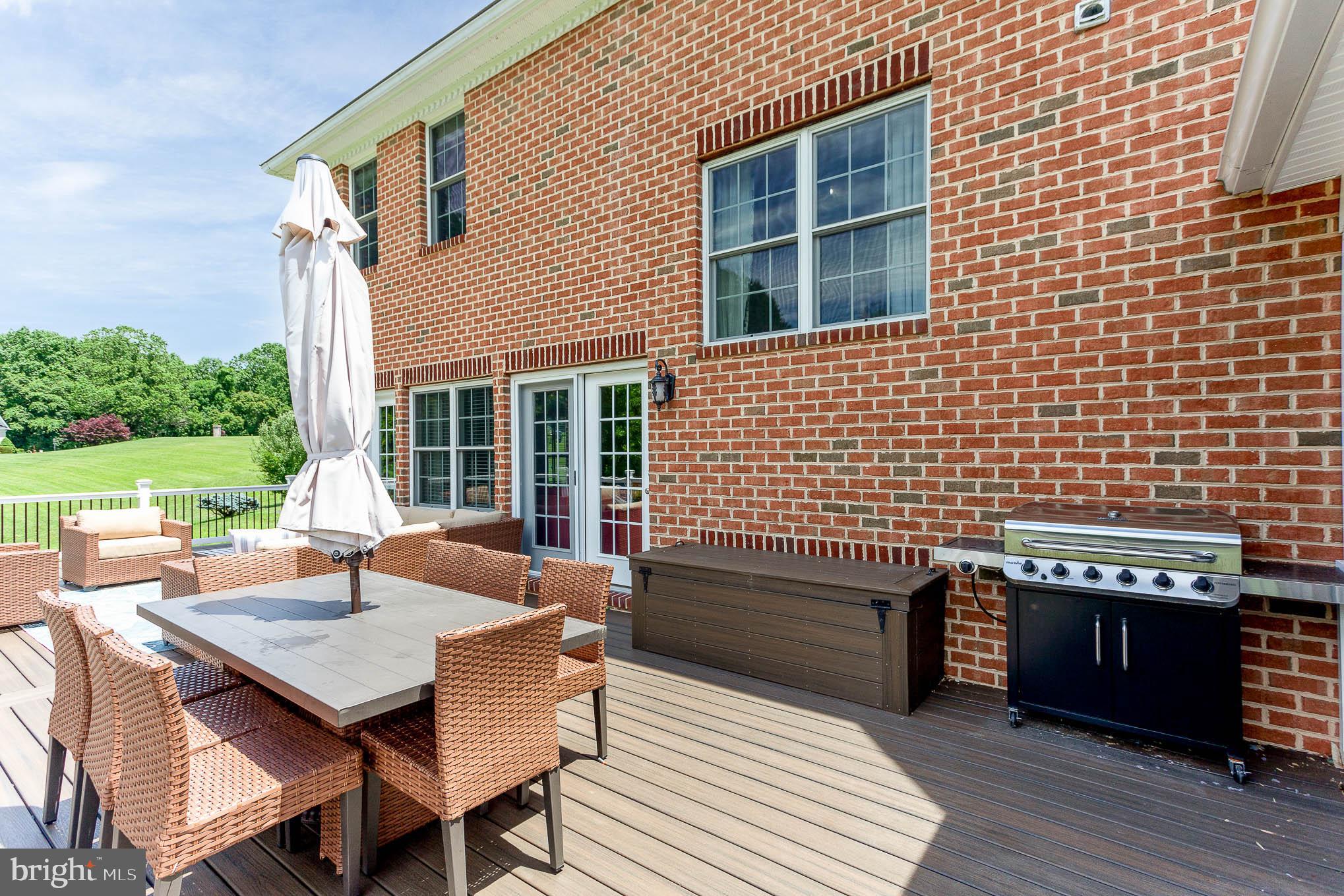 REGENTS RIDGE - Residential