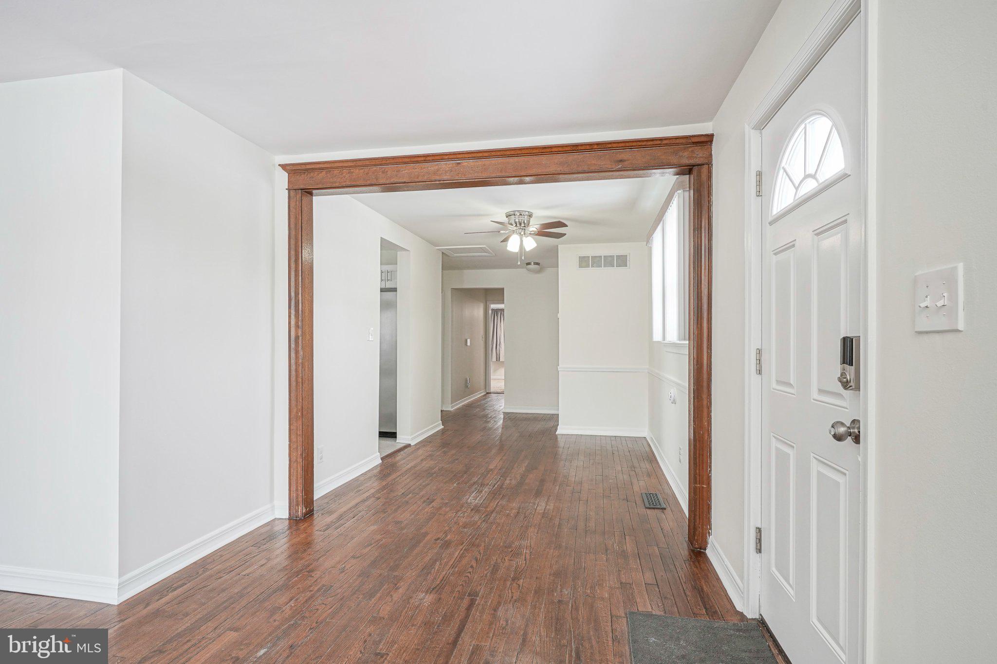 20 E LANDING ROAD