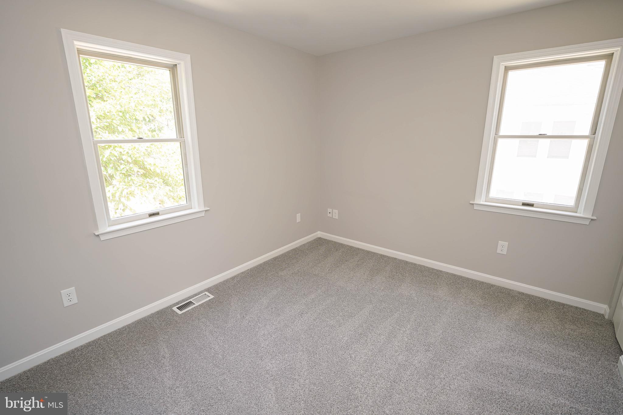 CAMDEN AVE. - Residential