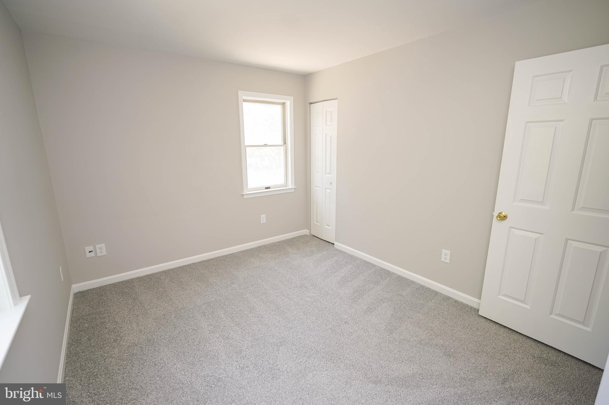 CAMDEN AVE. - Residential