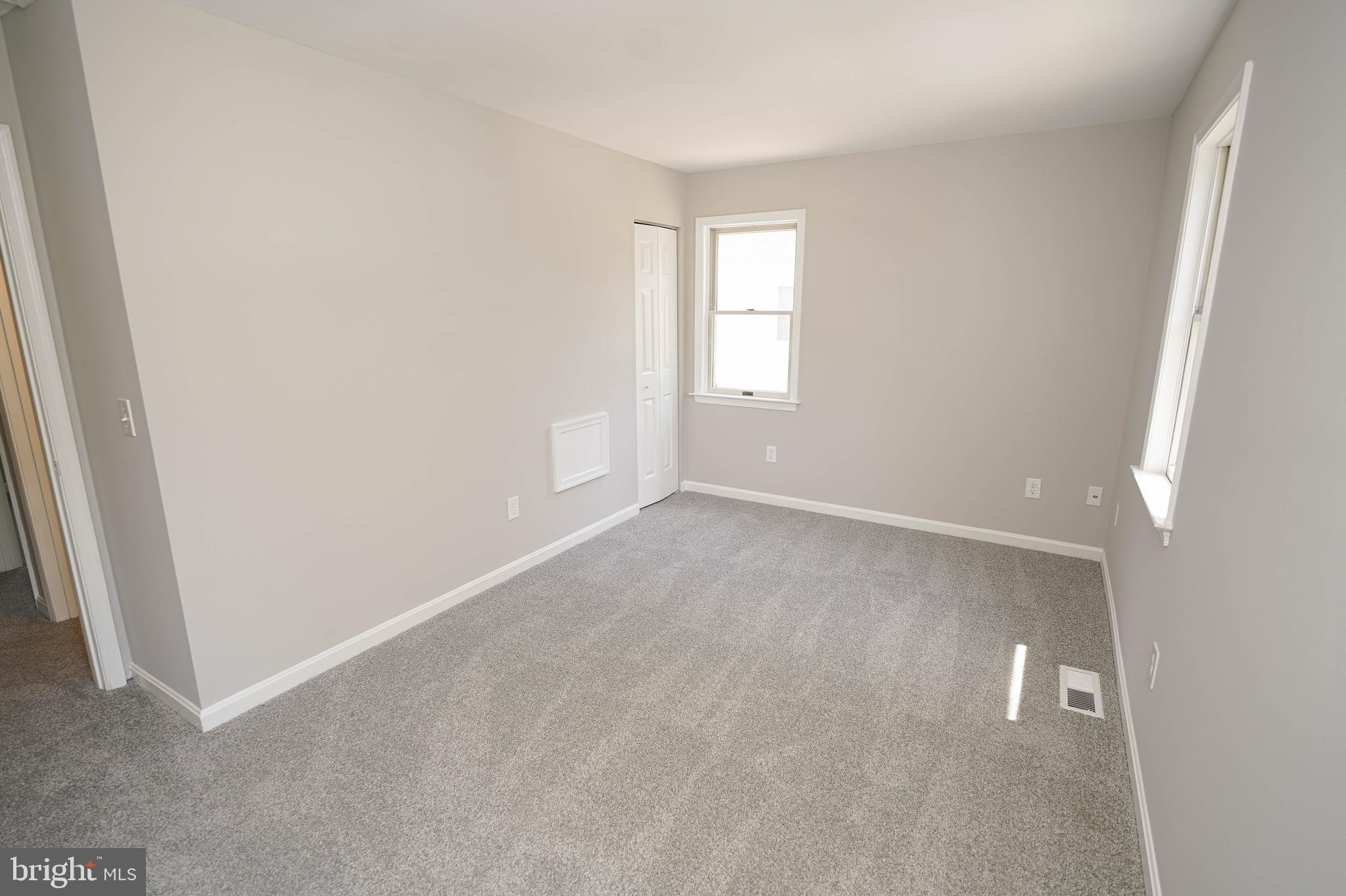 CAMDEN AVE. - Residential