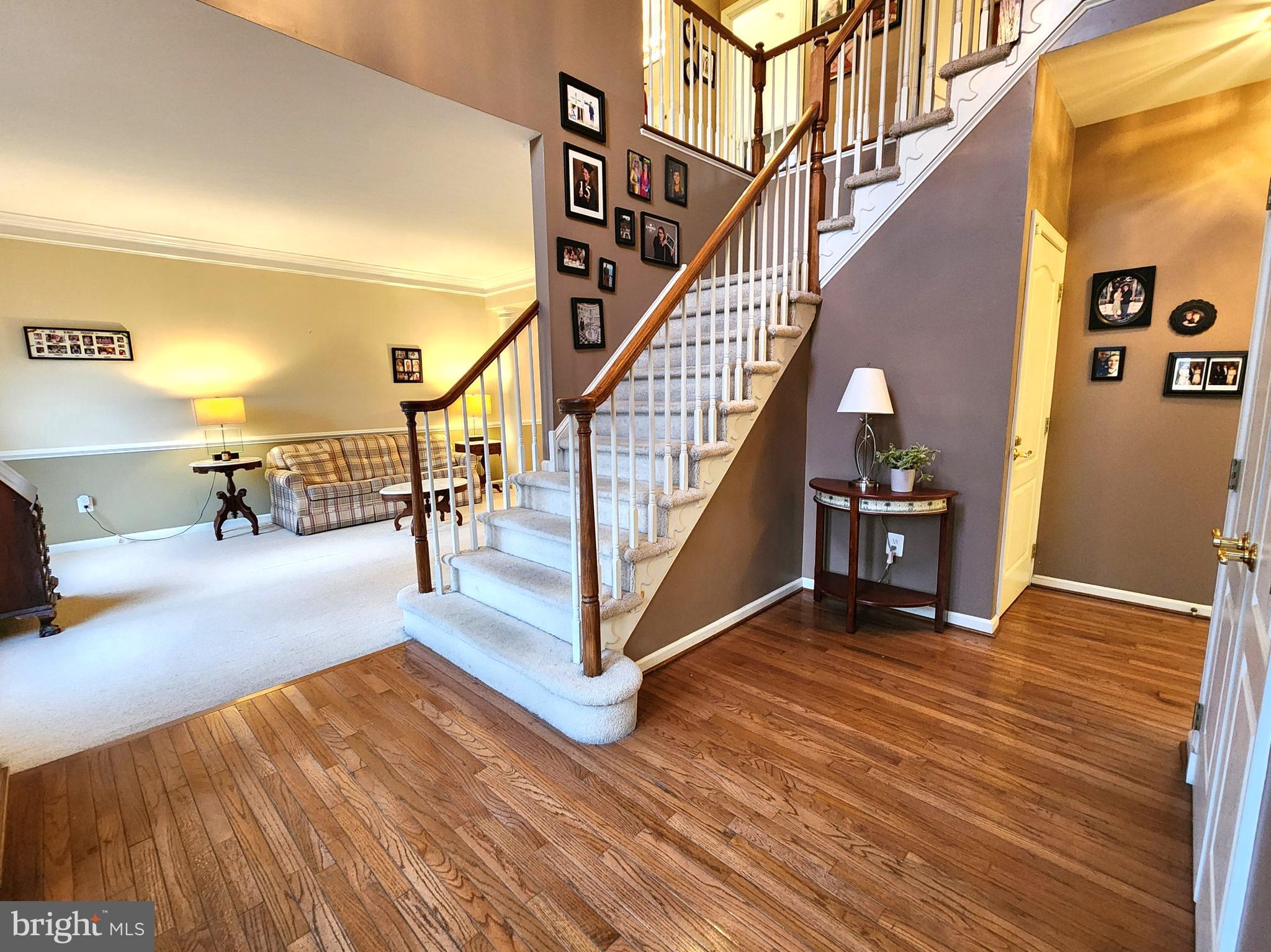 947 COUNTESS DRIVE