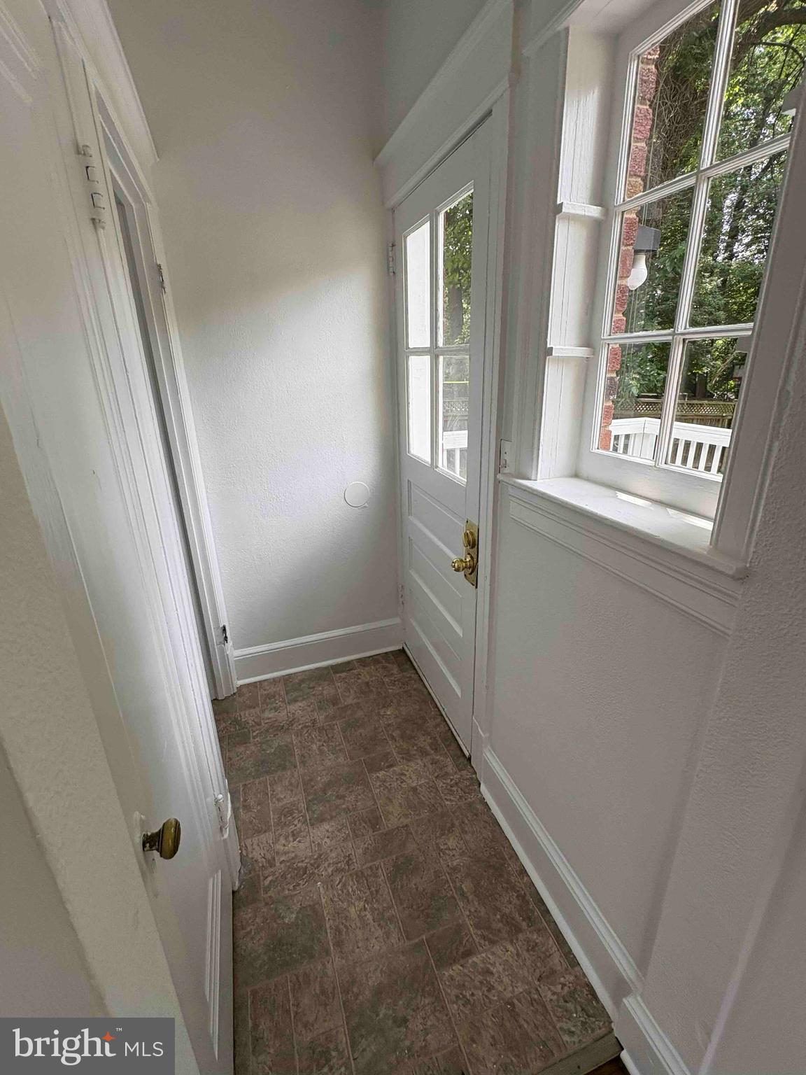 GARRETT PARK - Residential Lease