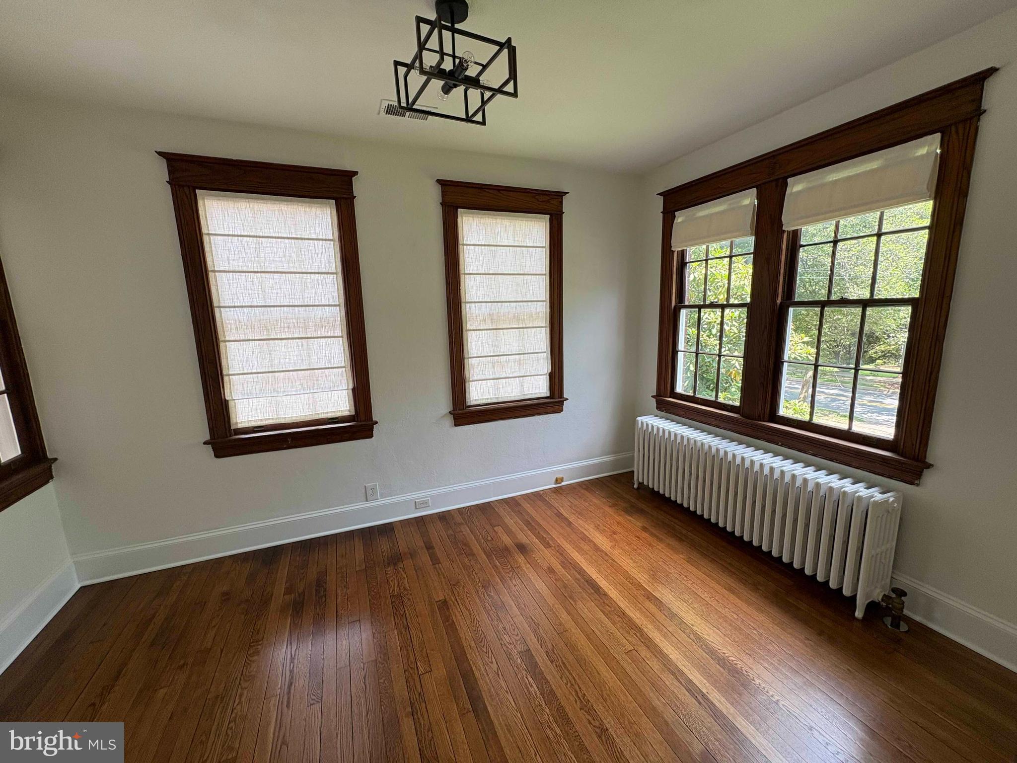 GARRETT PARK - Residential Lease