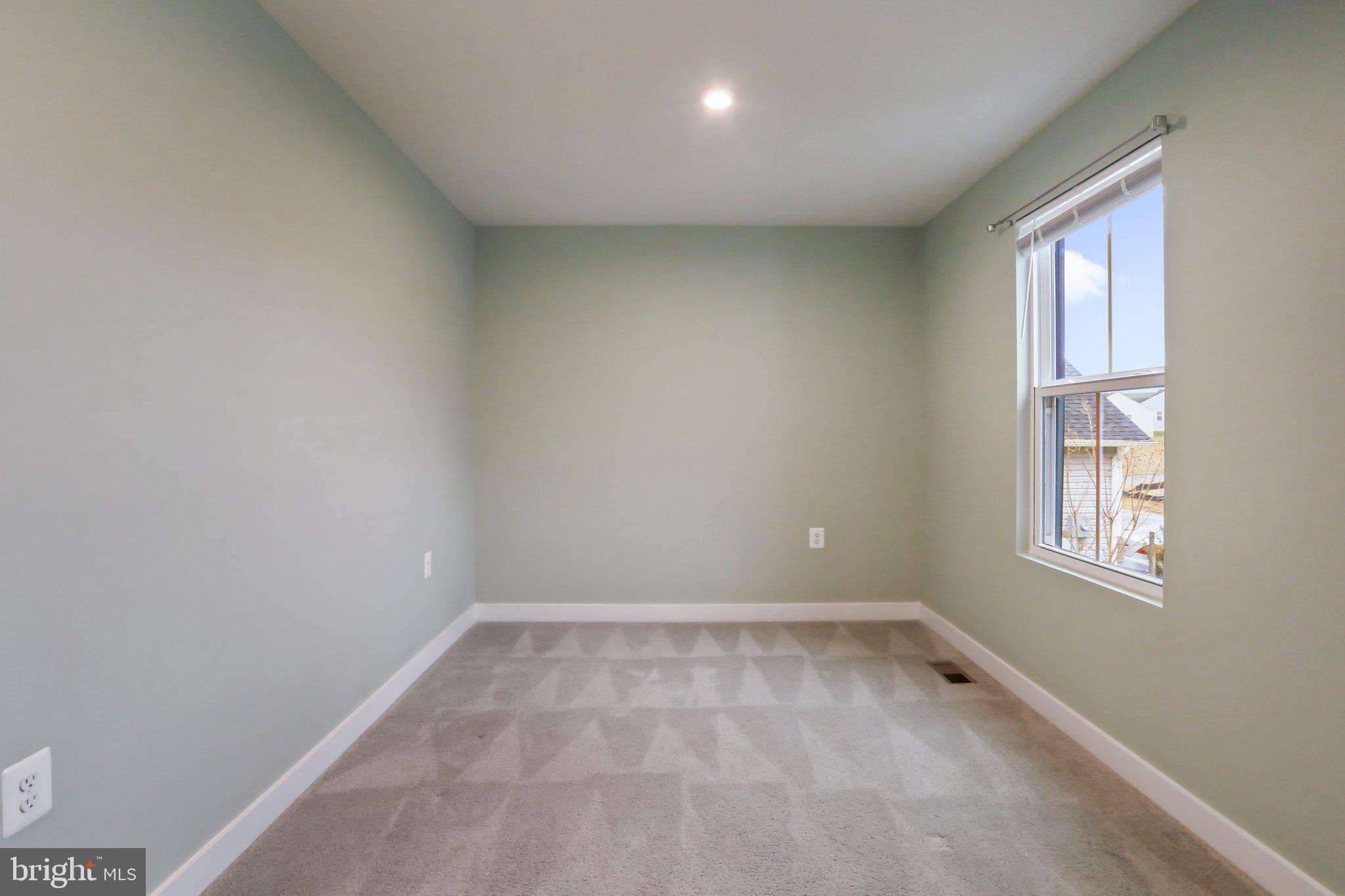 THE LAKES AT MARTINSBURG - Residential