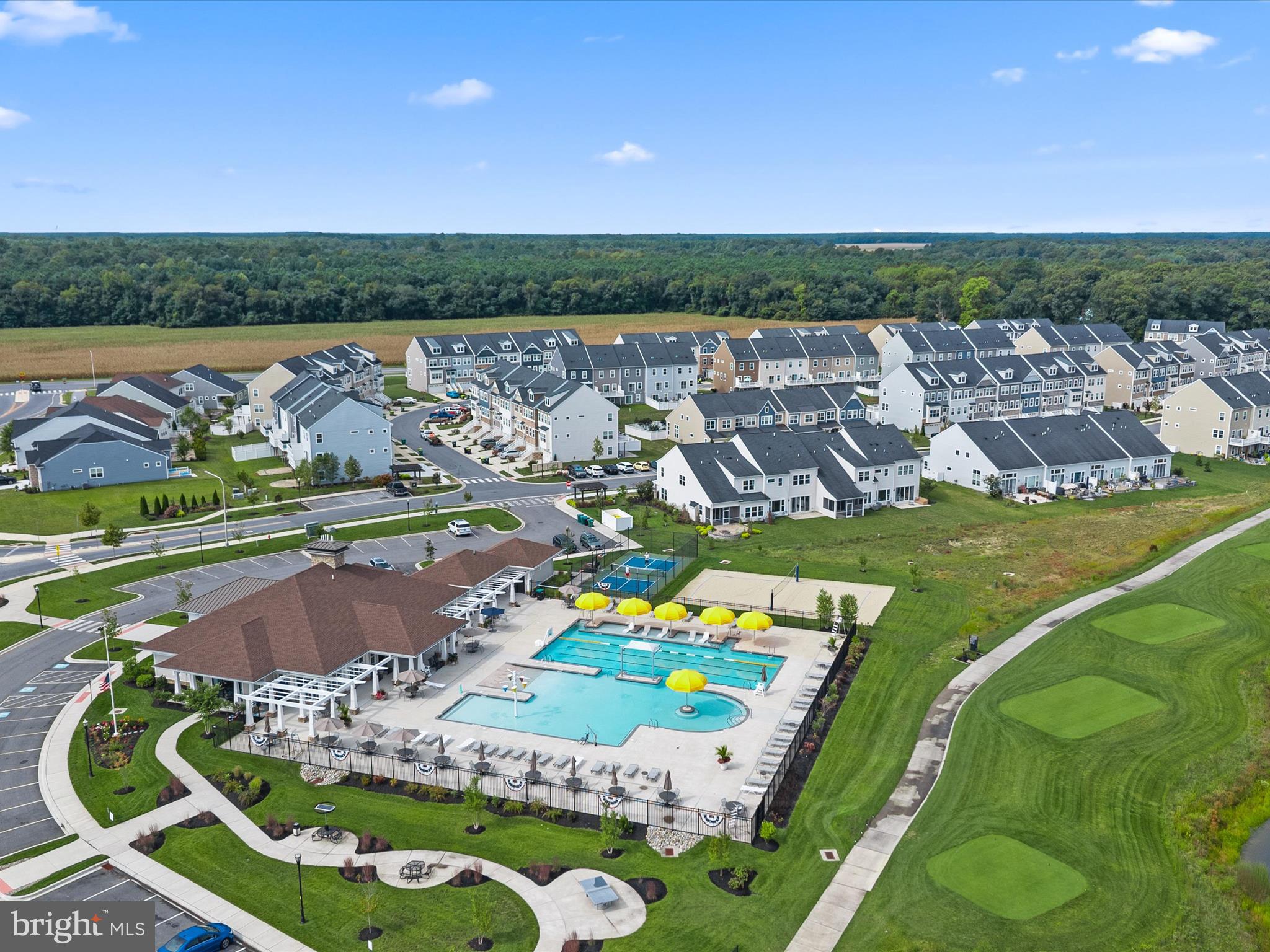 PLANTATION LAKES - Residential