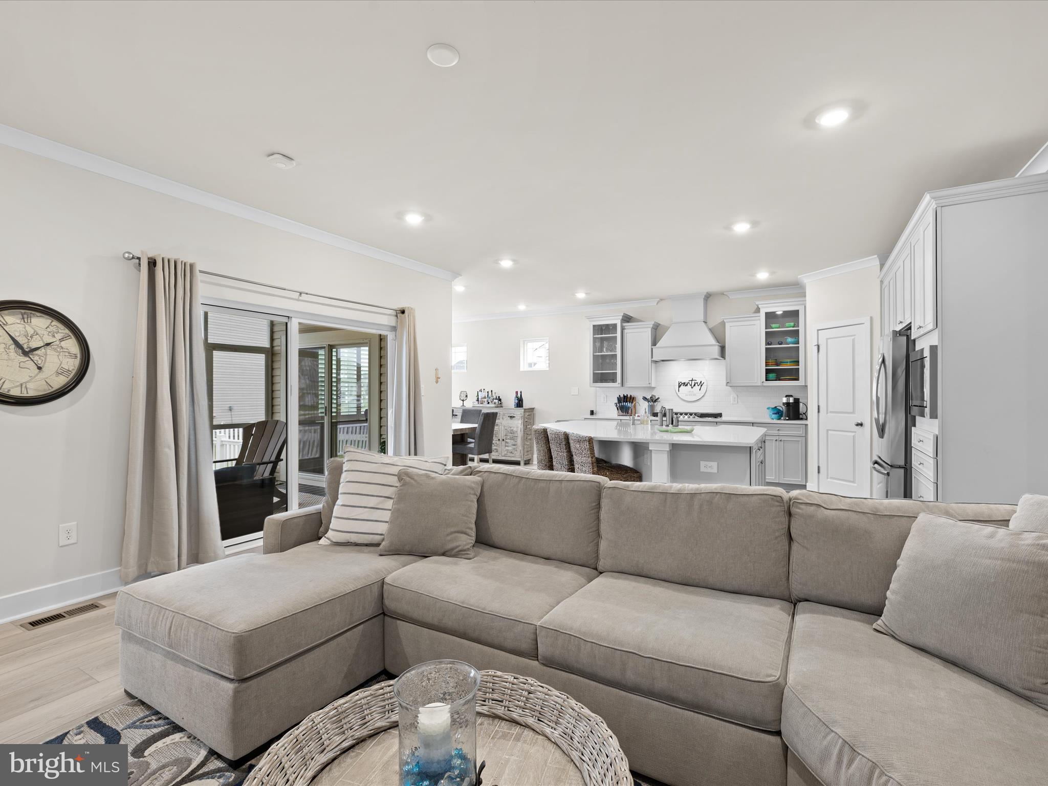 PLANTATION LAKES - Residential