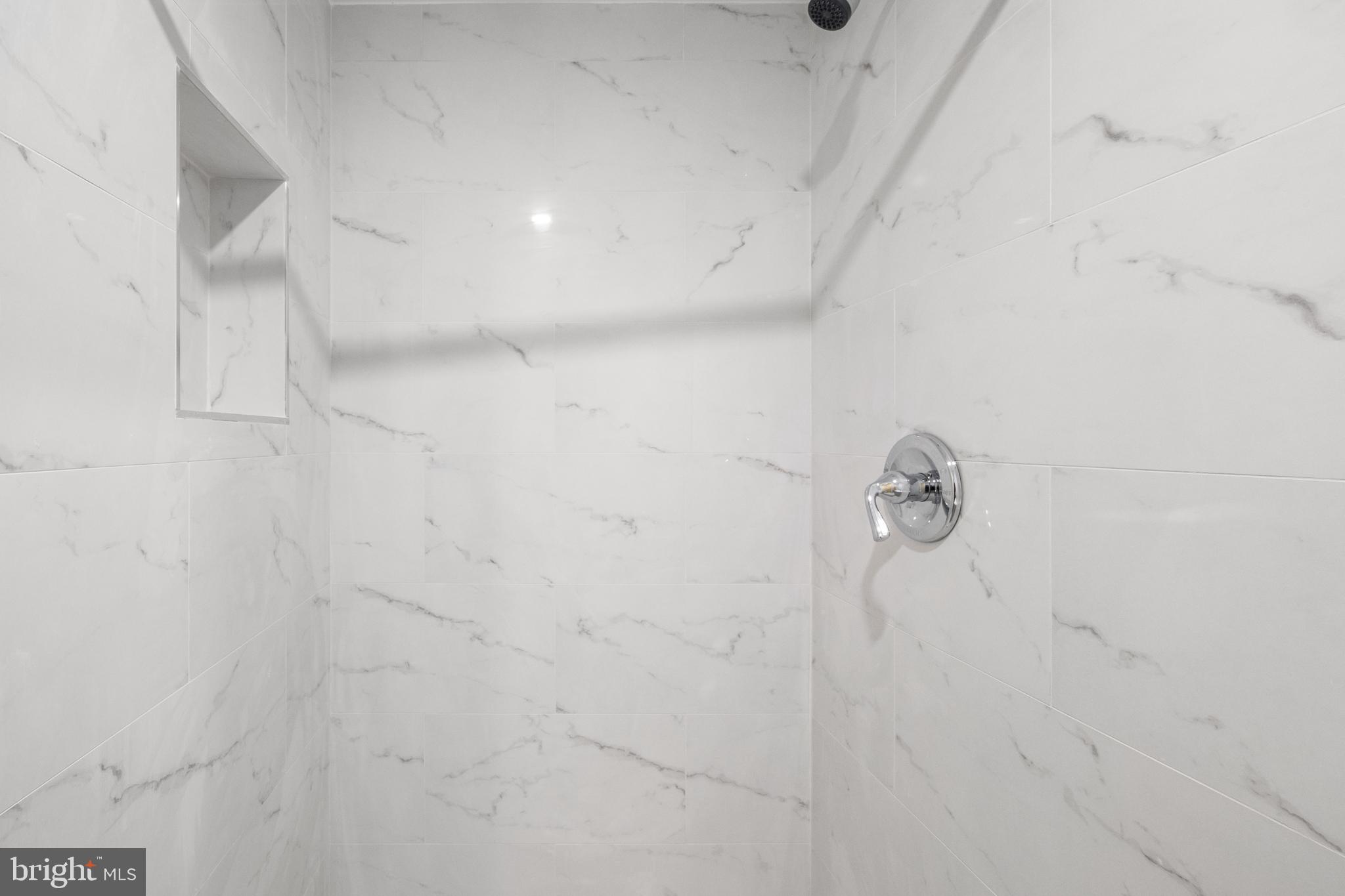 BRANDERMILL - Residential Lease