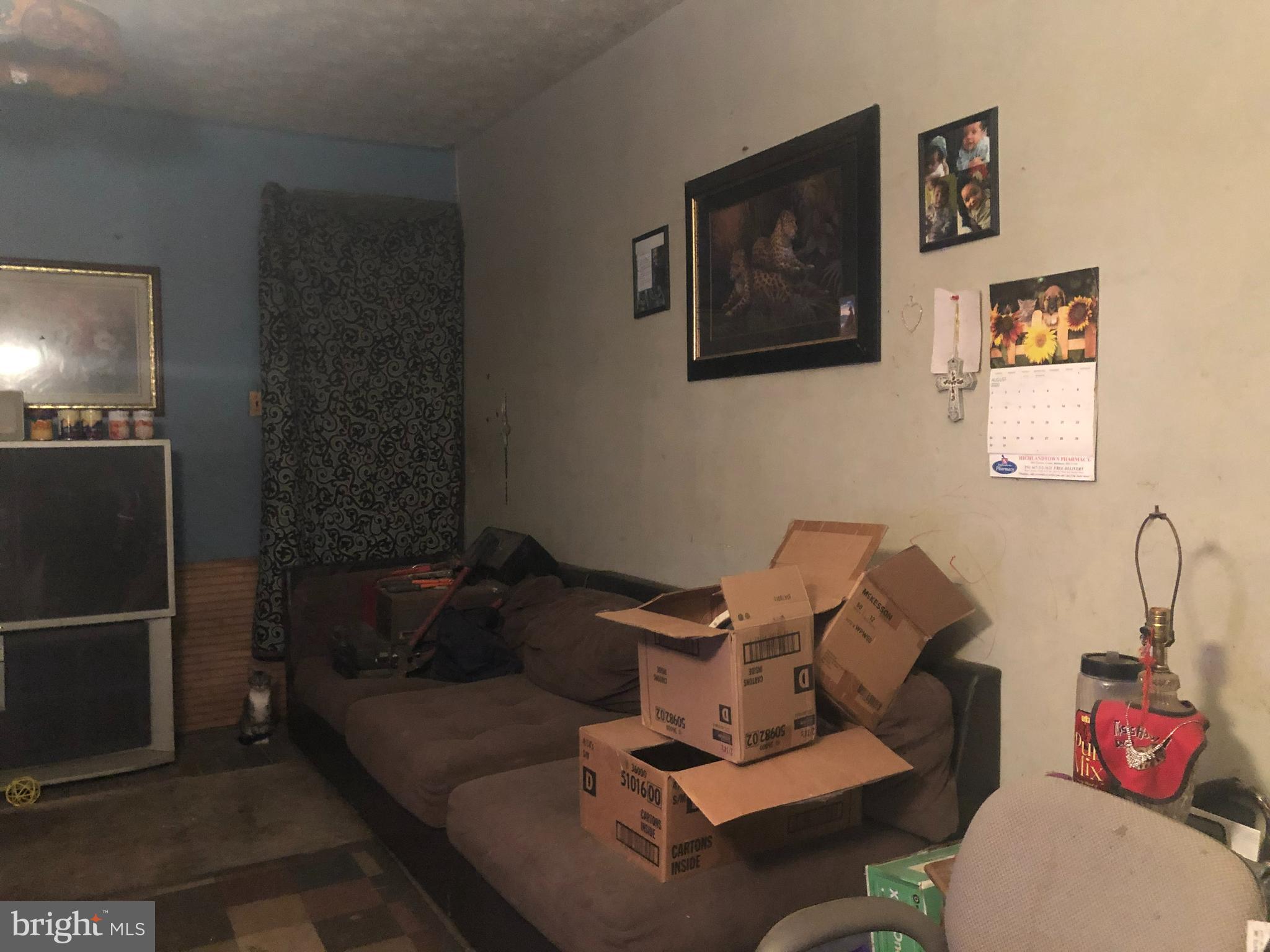 HIGHLANDTOWN - Residential