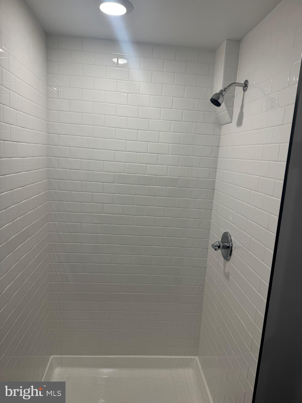 COBBS CREEK - Residential Lease