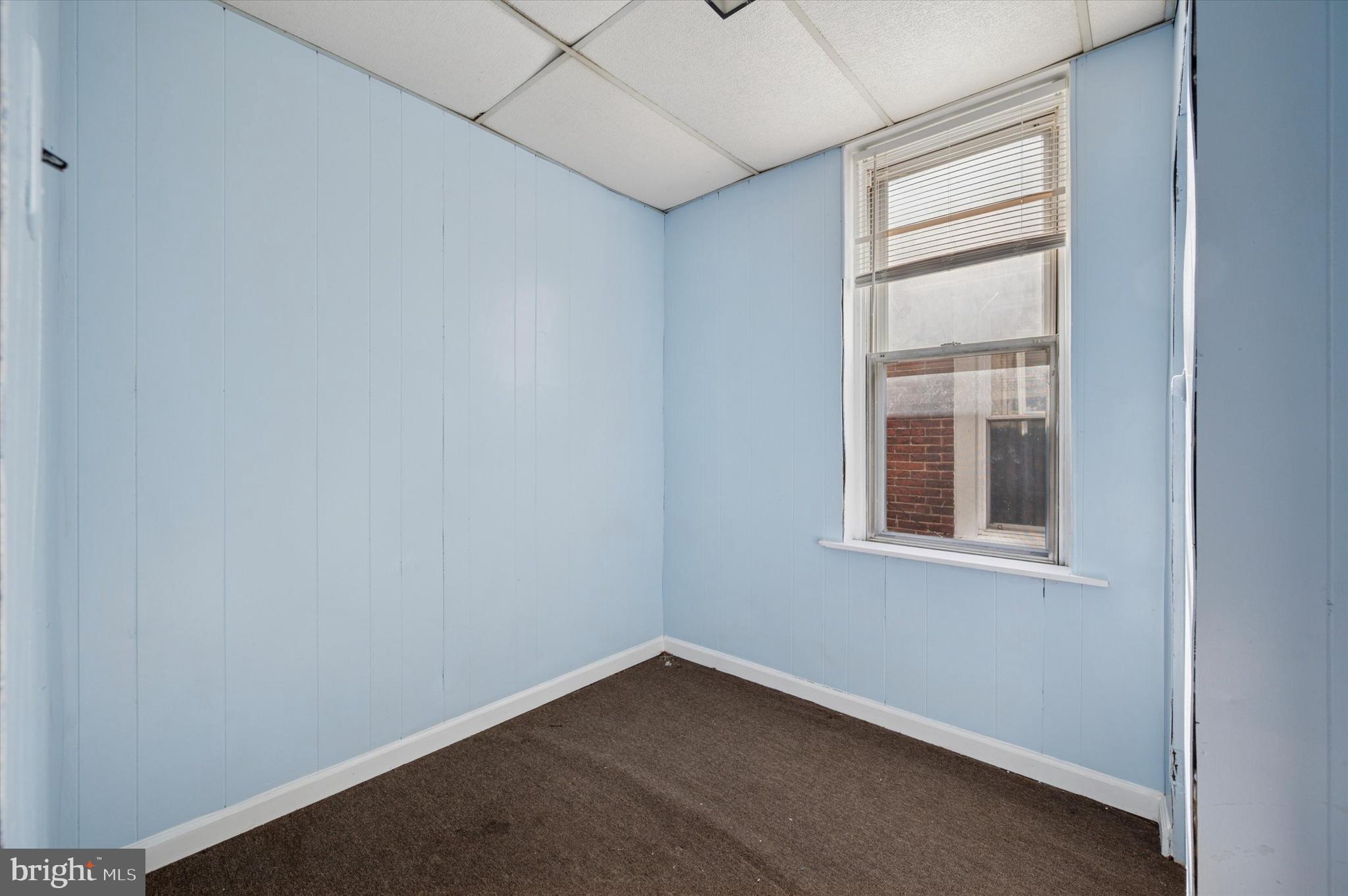 STRAWBERRY MANSION - Residential