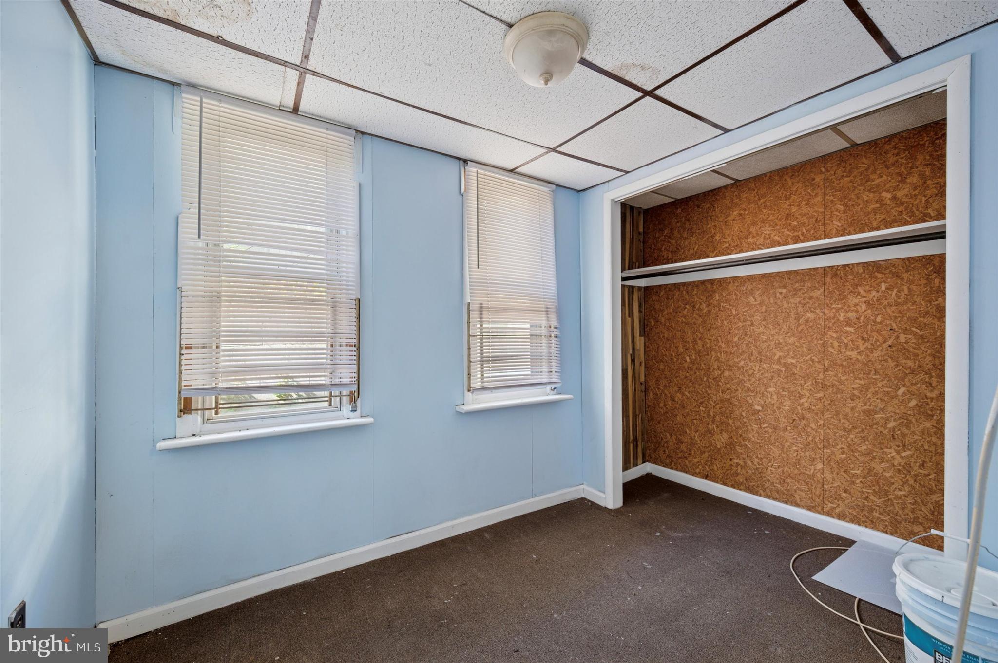 STRAWBERRY MANSION - Residential