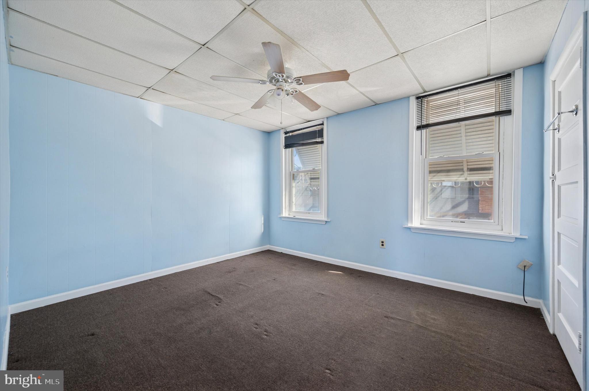 STRAWBERRY MANSION - Residential