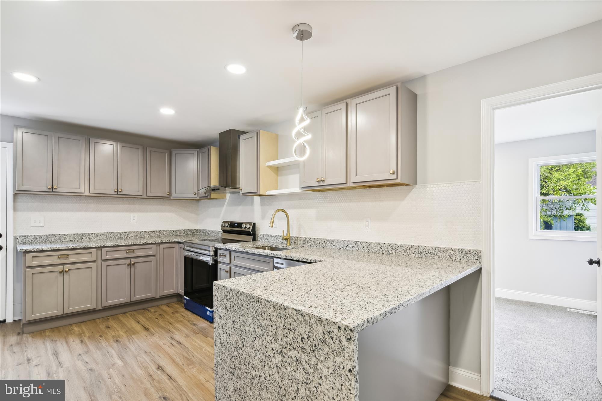 GEORGE ELDRIDGE PROPERTY - Residential