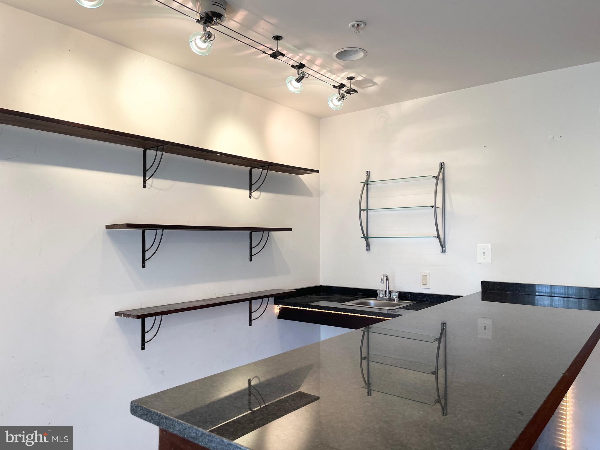 VILLAGES OF URBANA - Residential Lease