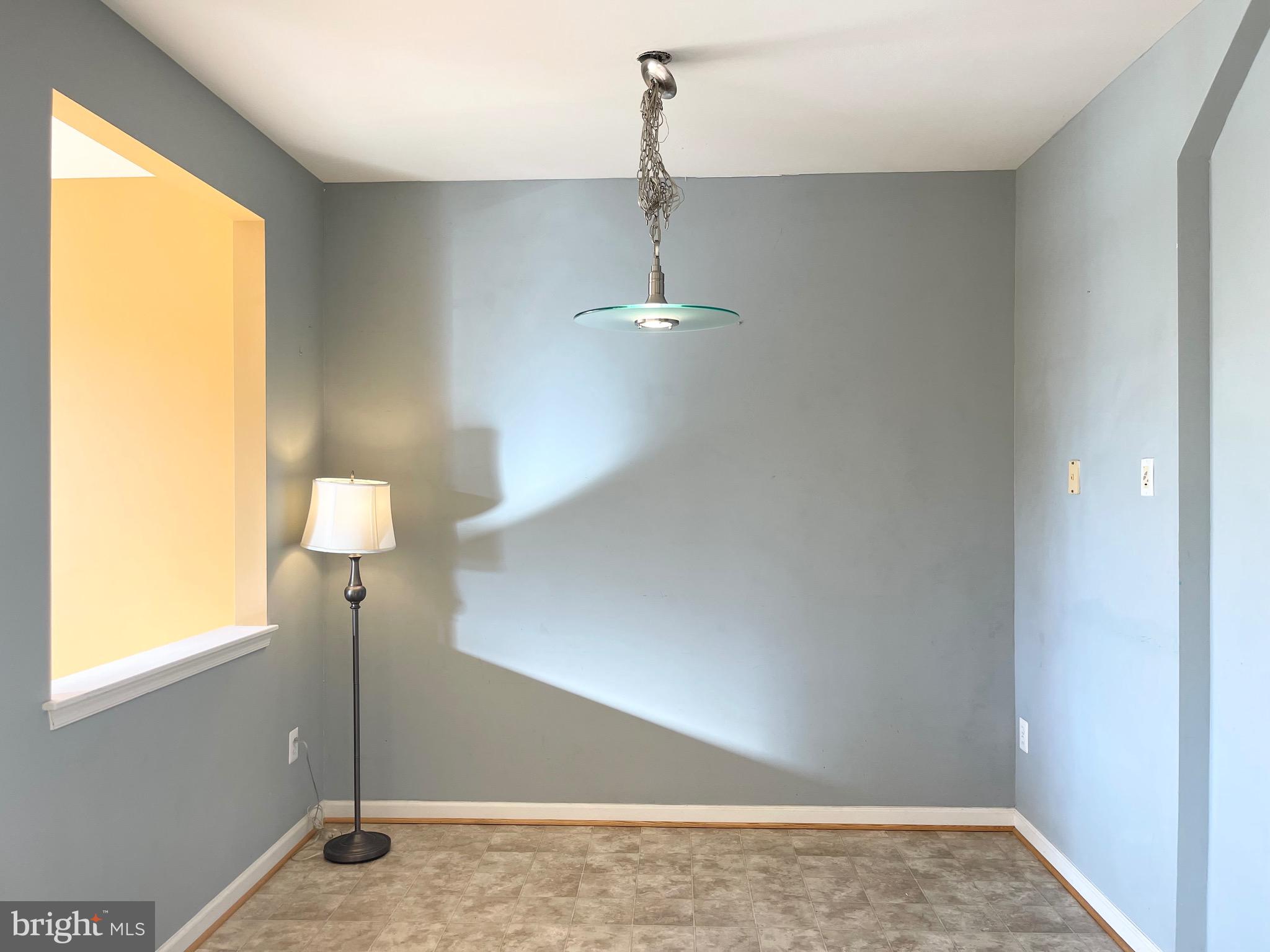 VILLAGES OF URBANA - Residential Lease