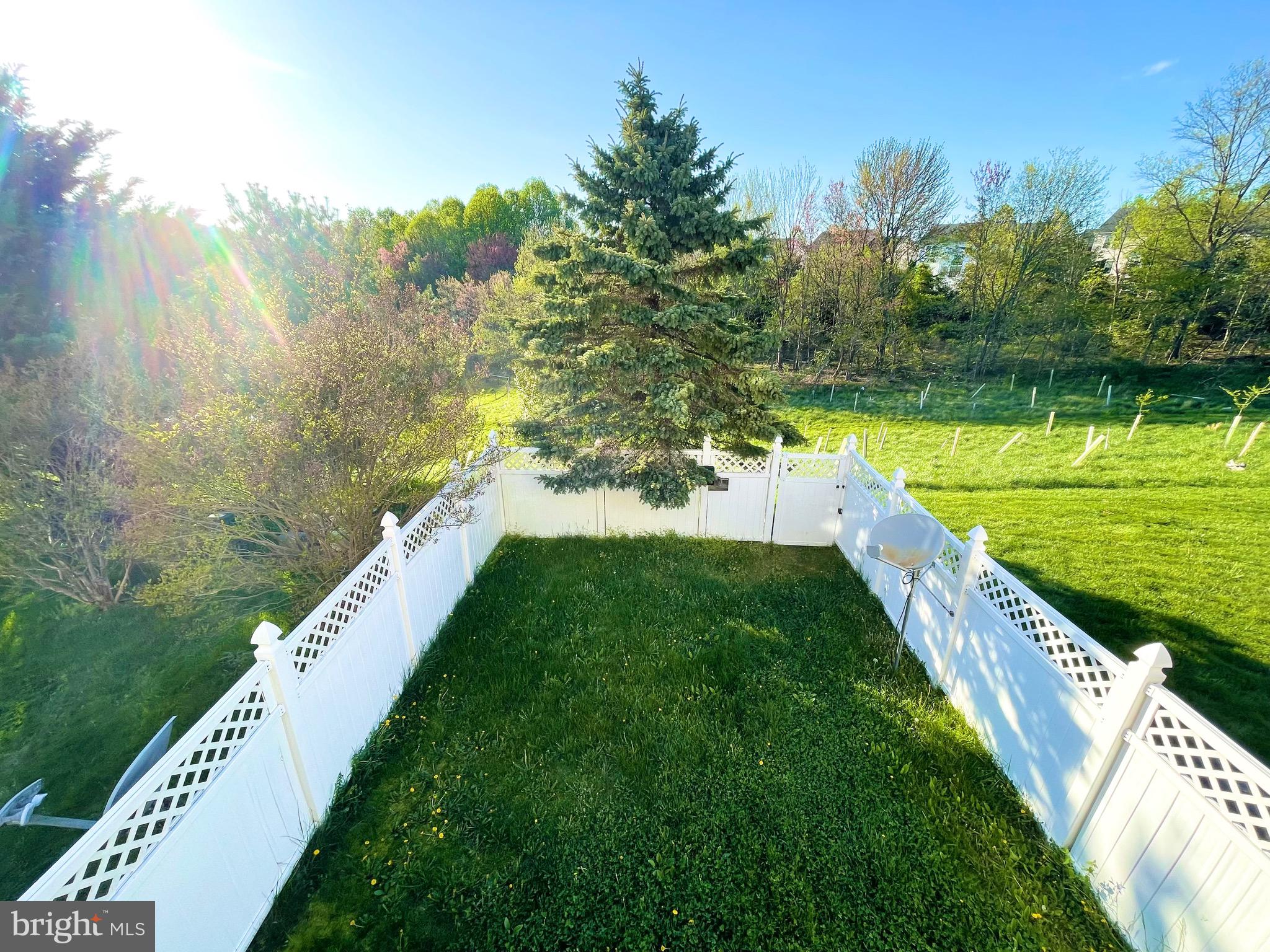 VILLAGES OF URBANA - Residential Lease