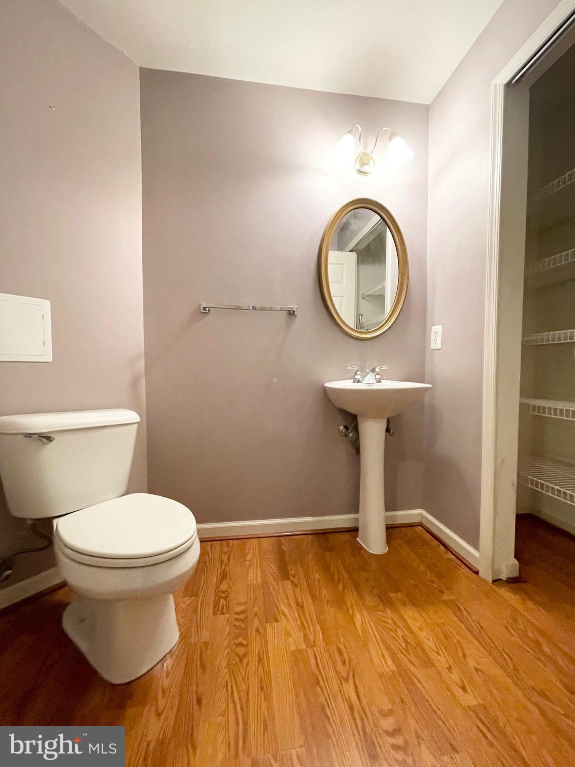 VILLAGES OF URBANA - Residential Lease