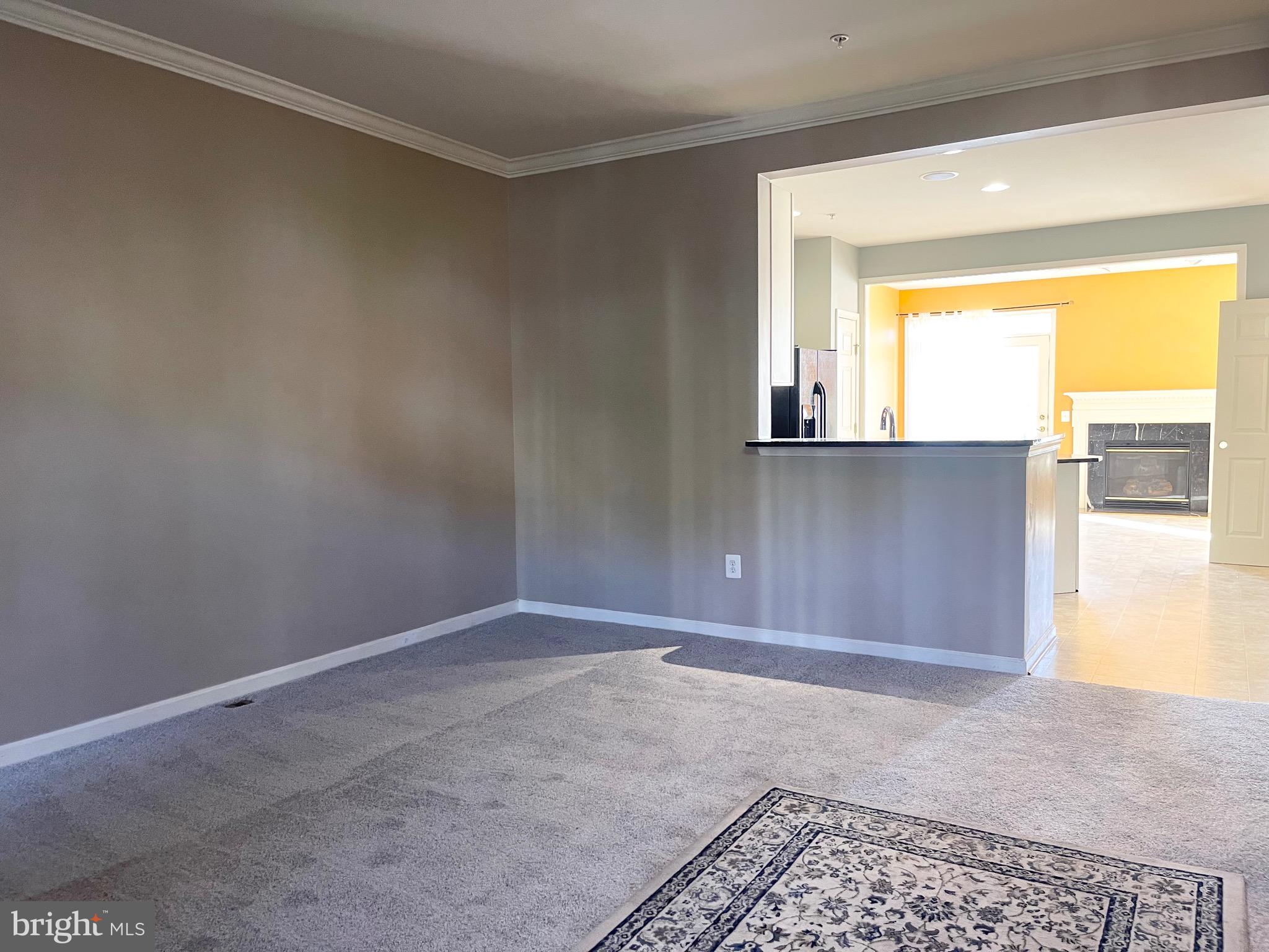 VILLAGES OF URBANA - Residential Lease